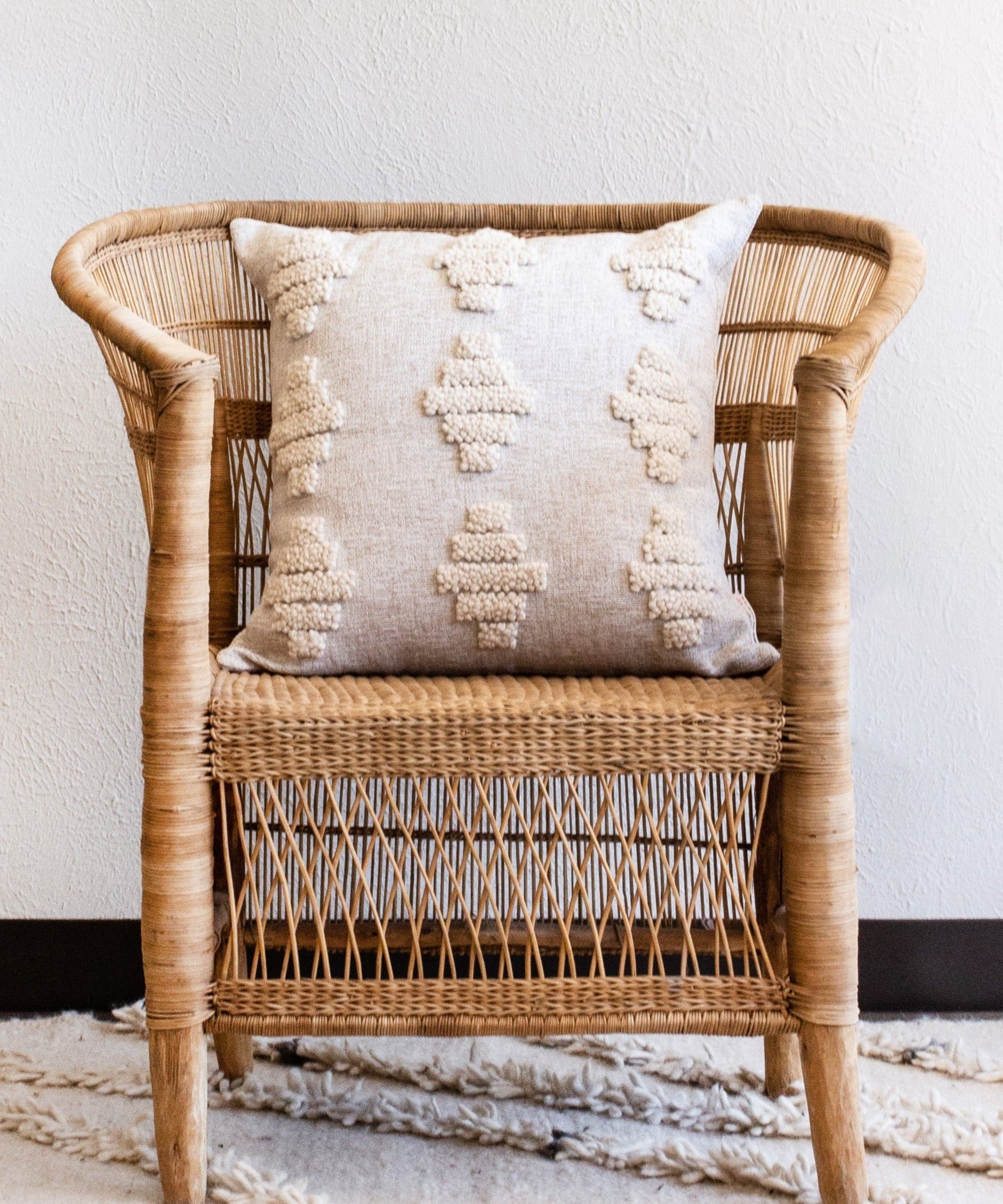 Isuvinu Cotton Square Throw Pillow