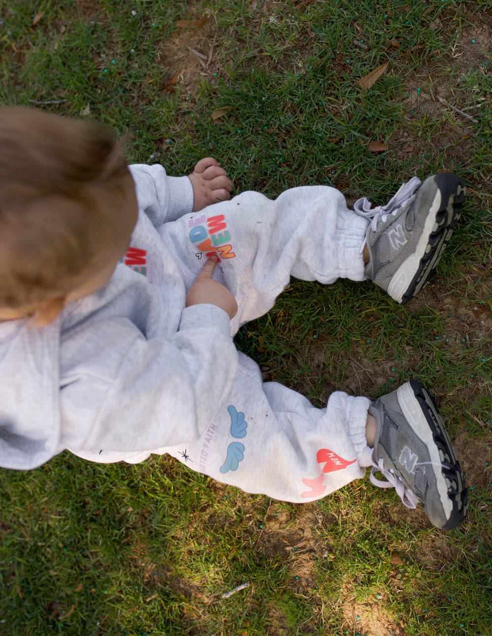 Neue Kinder-Sweatpants gefertigt
