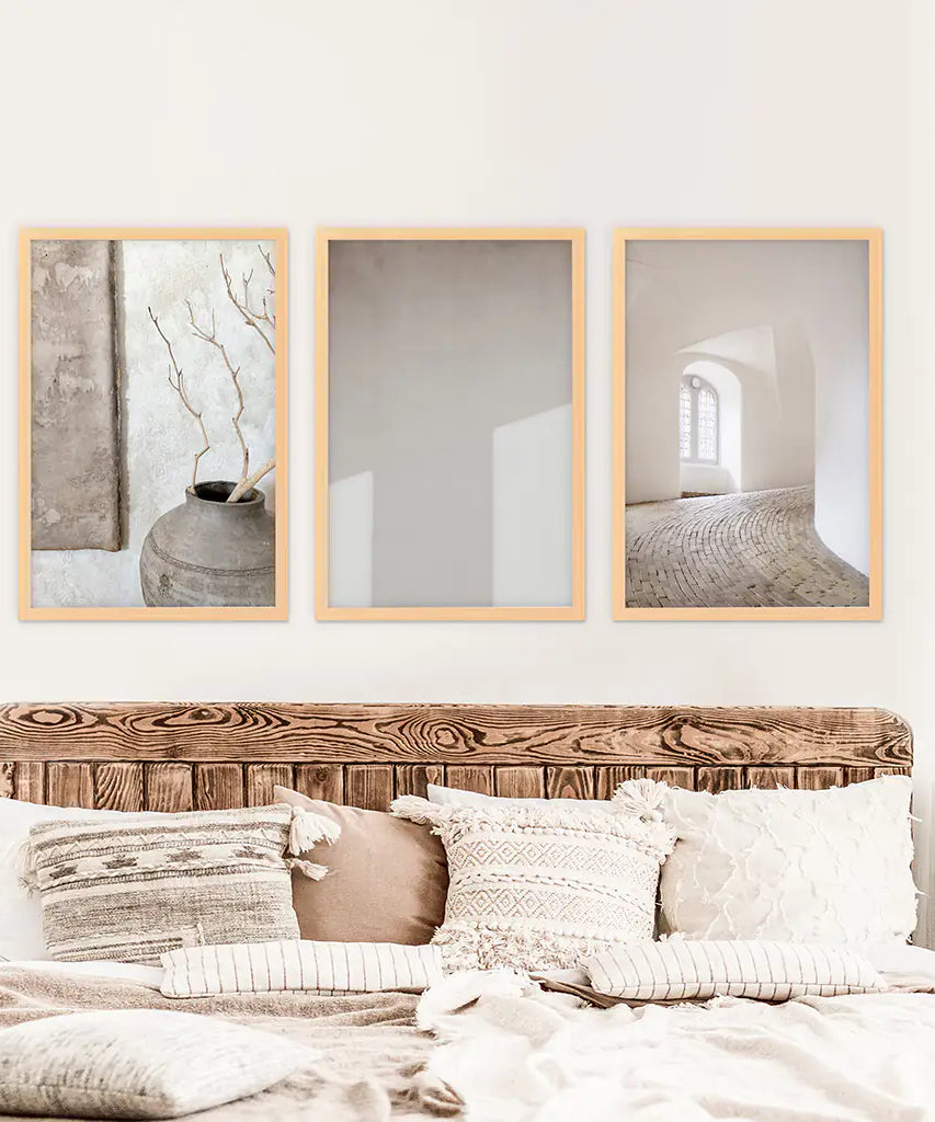 Minimalistische beigefarbene moderne Architektur, 3er-Set Drucke
