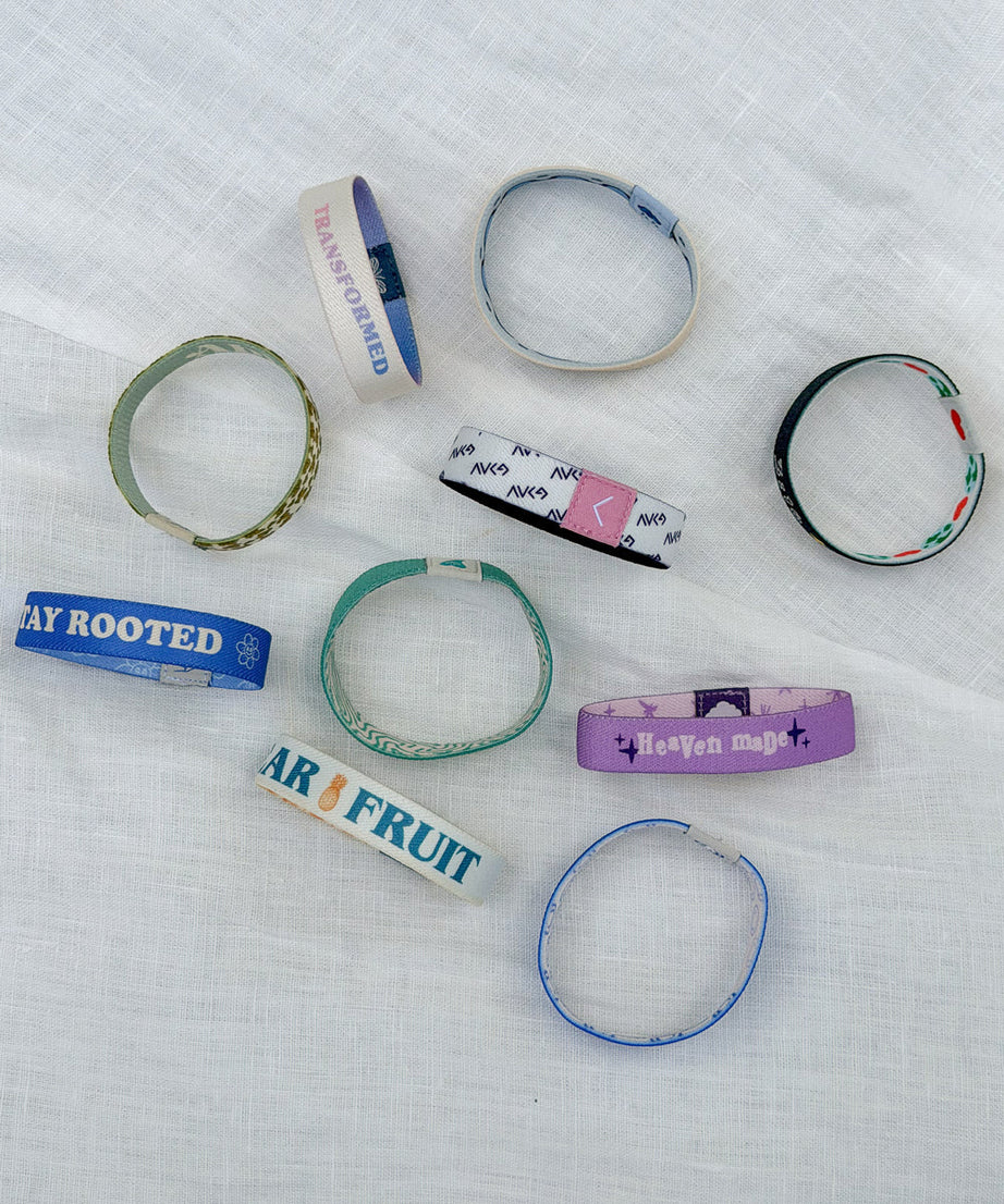 Mystery Wristband 10-Pack