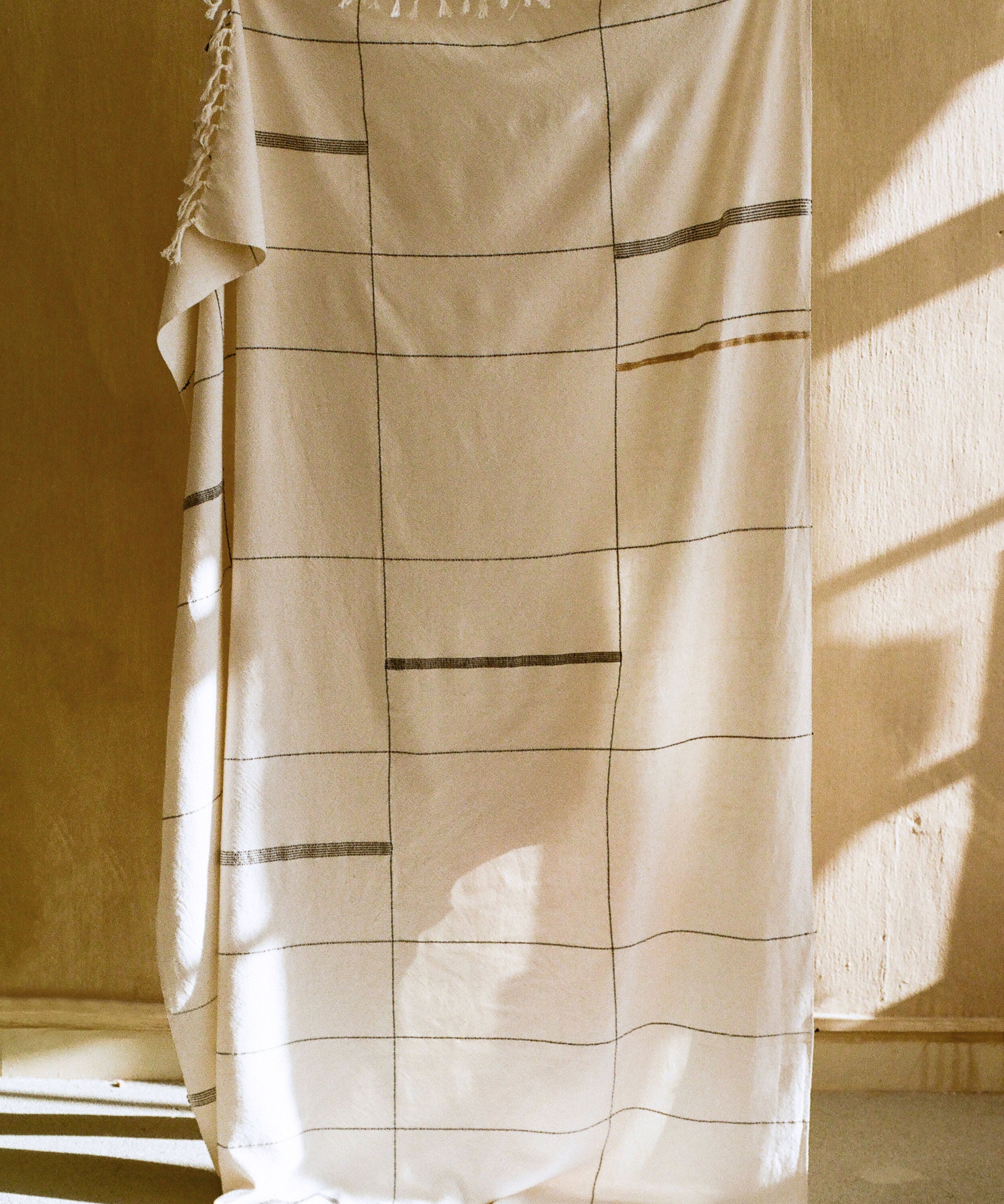 Nadi Hand-Loomed Cotton Throw