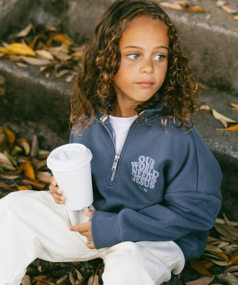 Unsere Welt braucht Jesus Kinder-Half-Zip