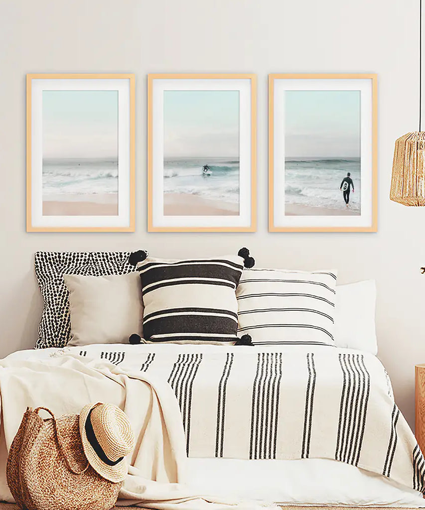 Ocean Beach Surf Kunstdrucke. Wandkunst in Türkis- und Rosatönen