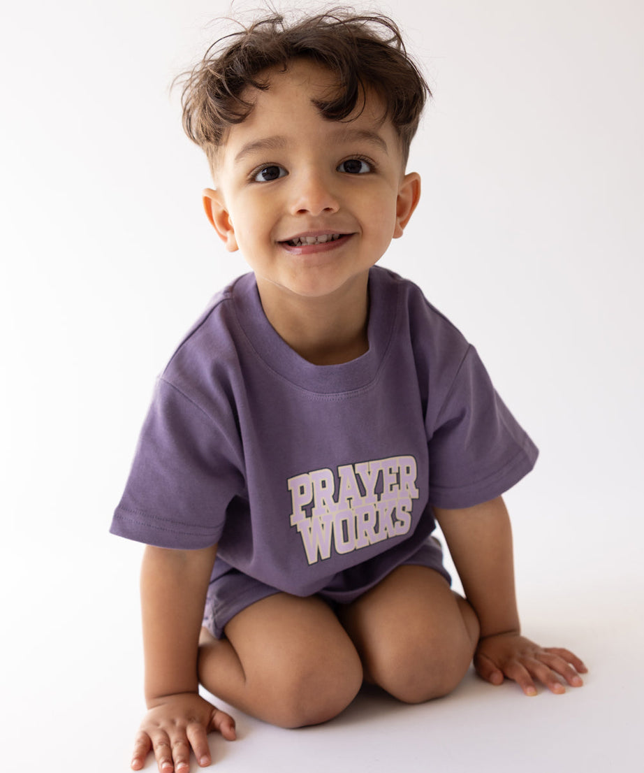 Gebet Wirkt Kinder-T-Shirt