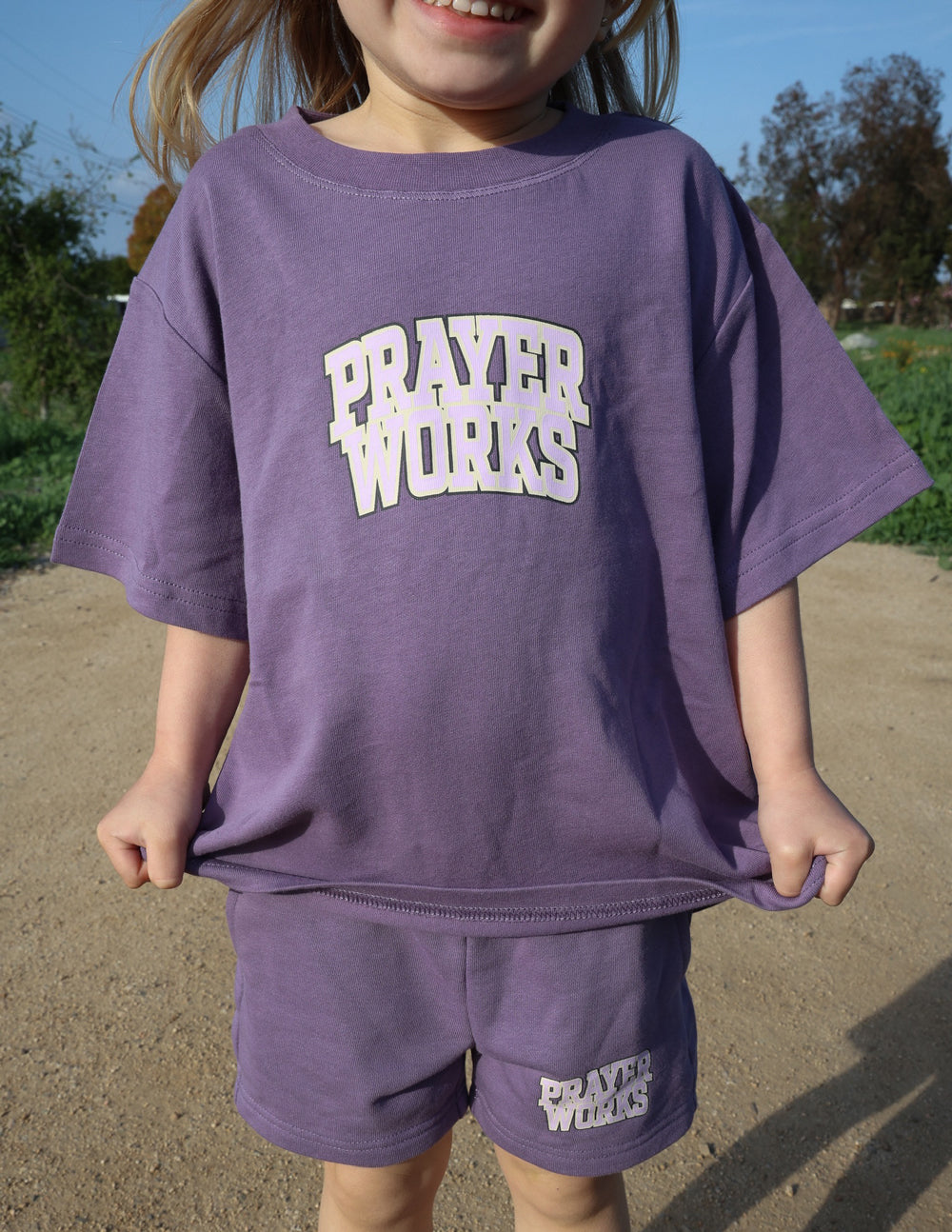 Gebet Wirkt Kinder-T-Shirt