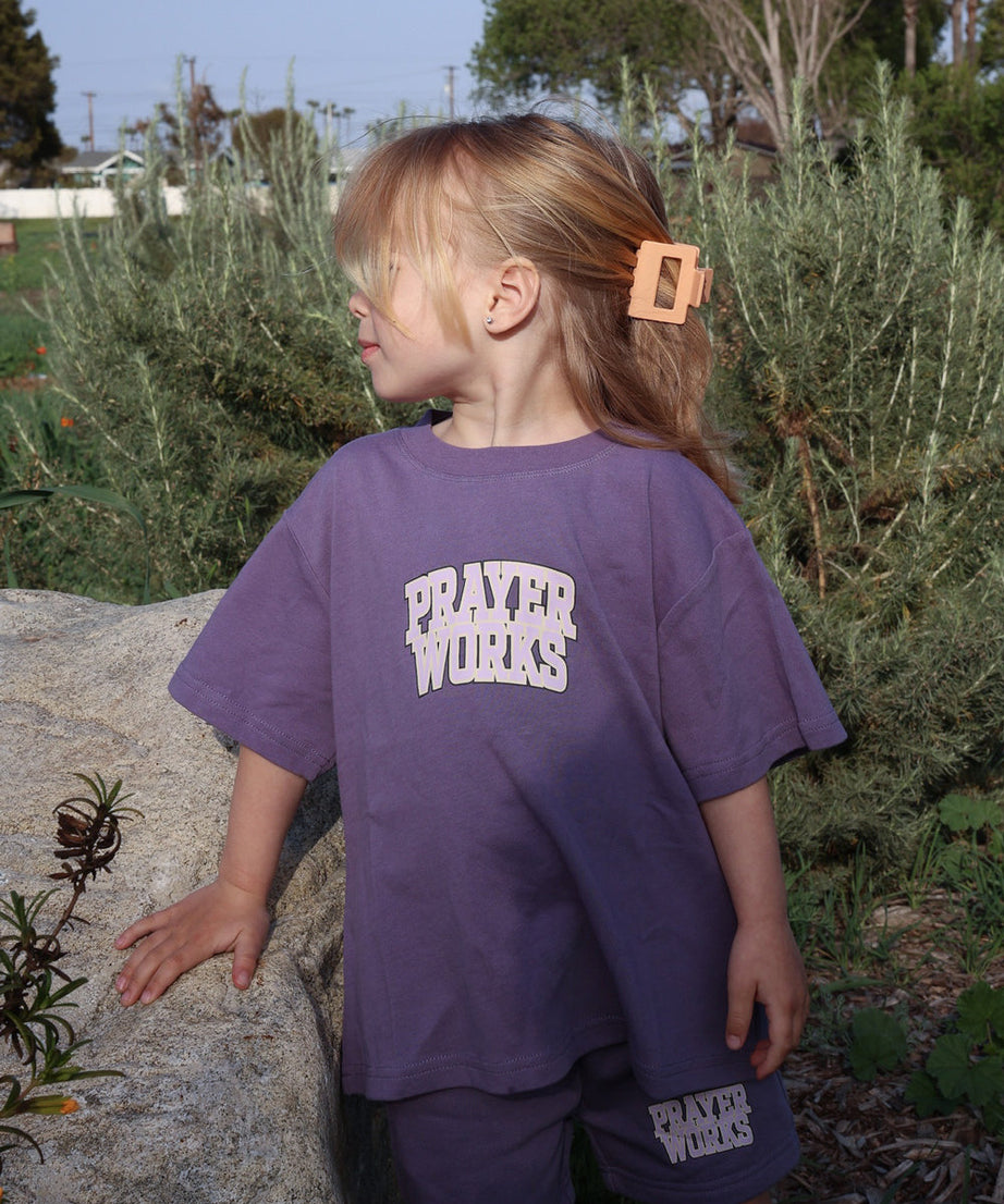 Gebet Wirkt Kinder-T-Shirt