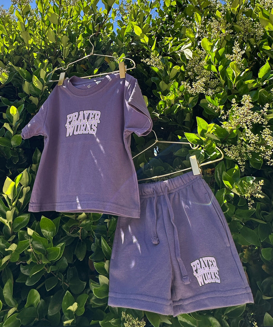 Gebet Wirkt Kinder-T-Shirt