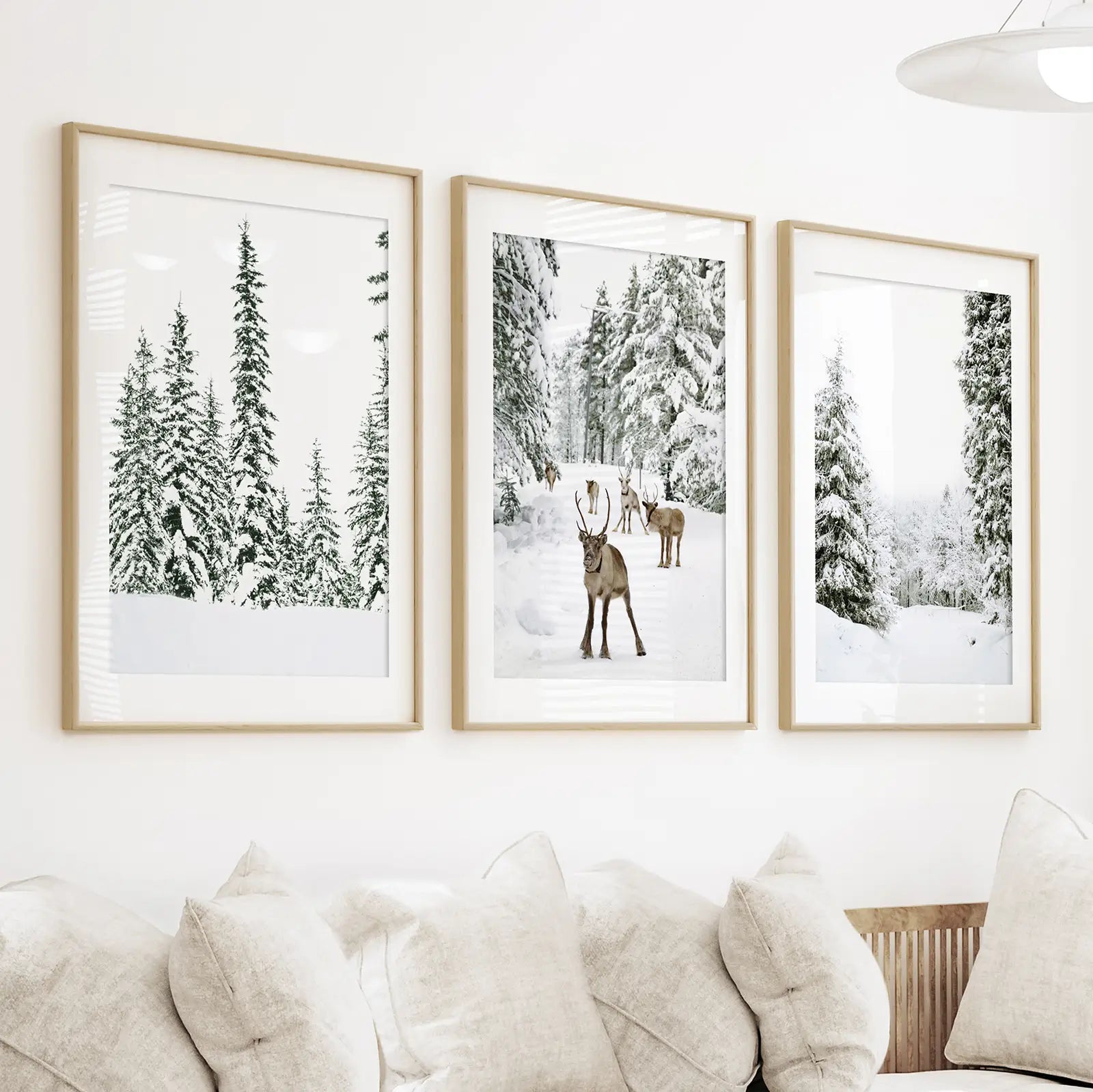 3-teiliges Winterlandschaft Wandbild. Verschneiter Kiefernwald, Kitz