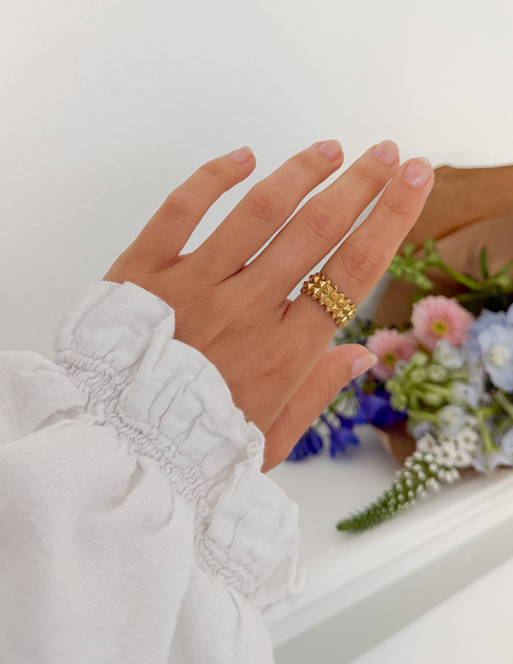 Shield of Faith Ring