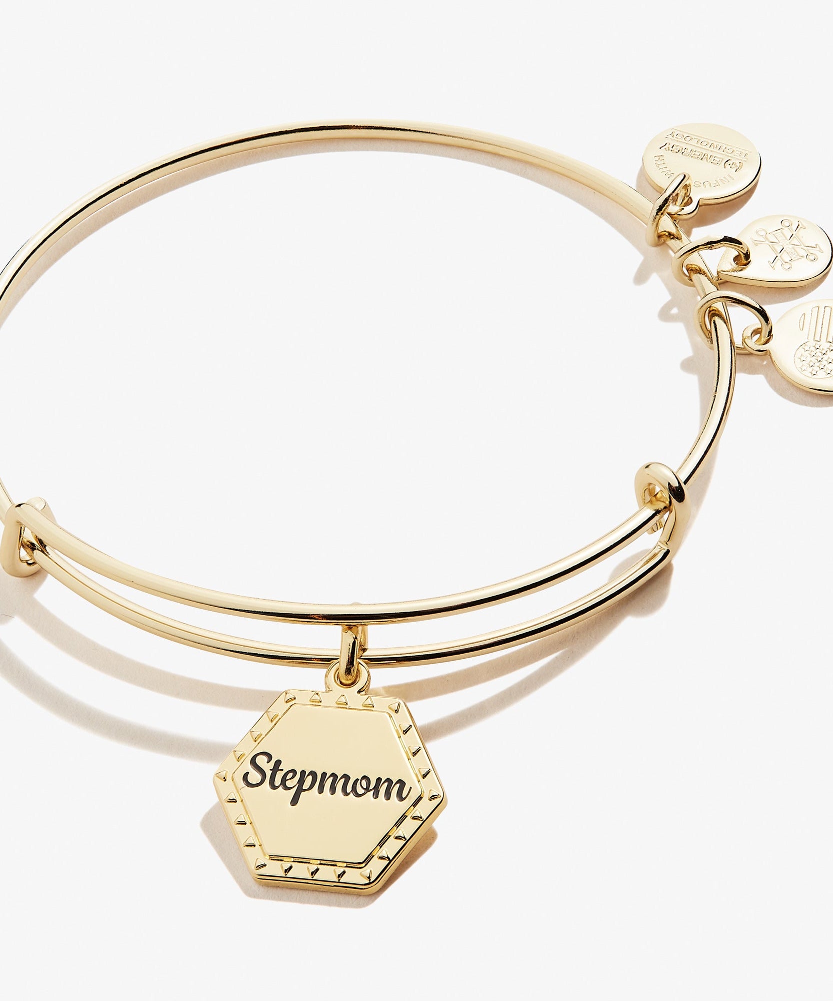 Stepmom 'You're In My Heart Forever' Charm Bangle