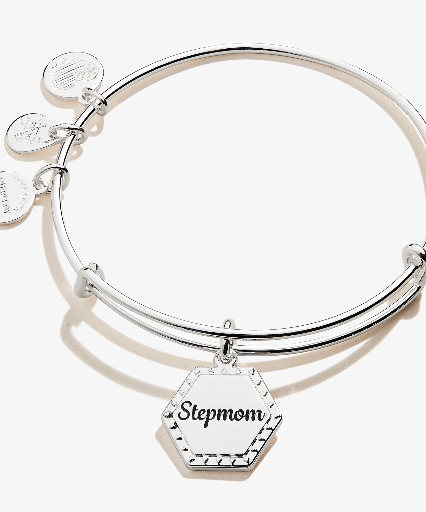 Stepmom 'You're In My Heart Forever' Charm Bangle