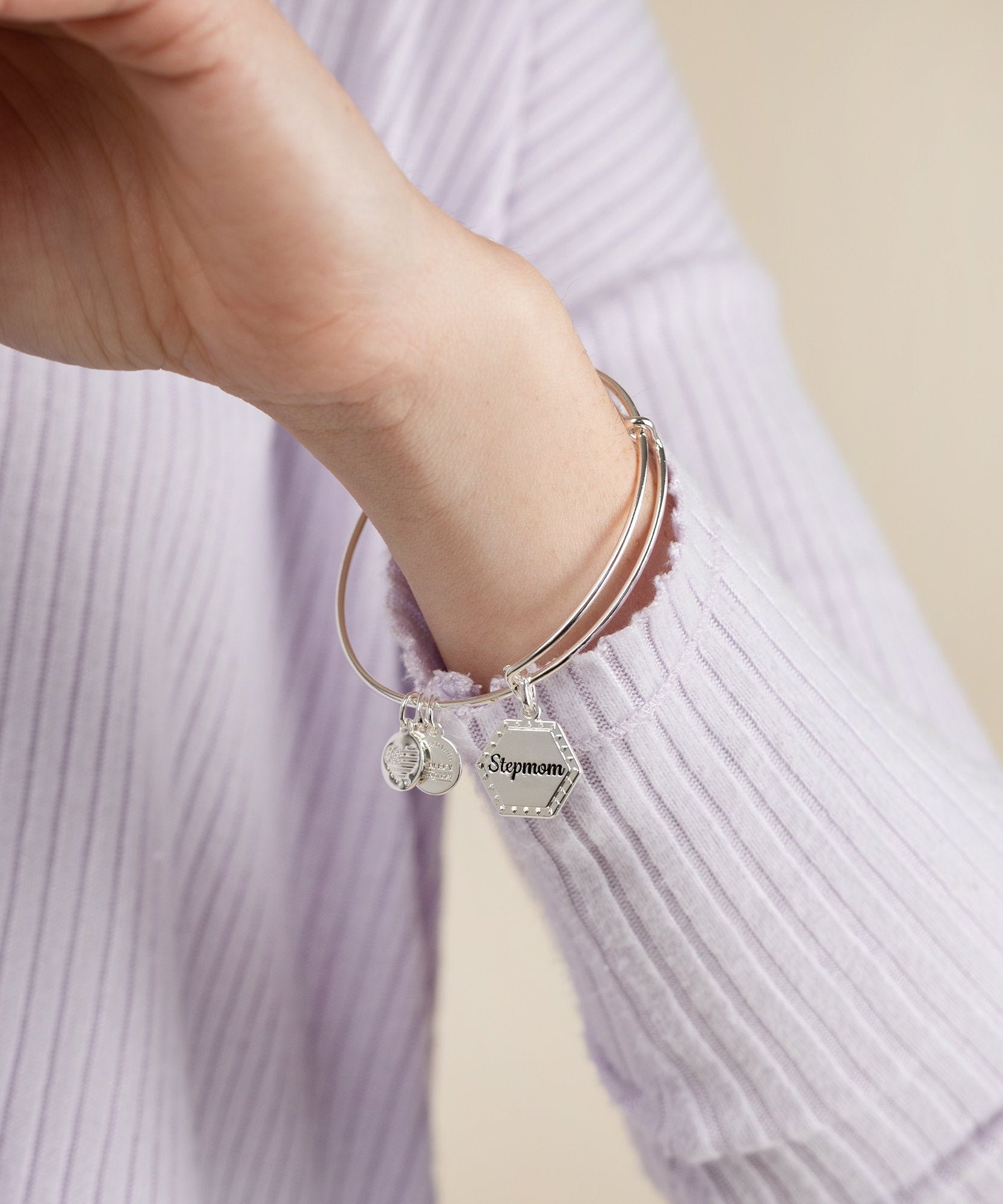 Stepmom 'You're In My Heart Forever' Charm Bangle