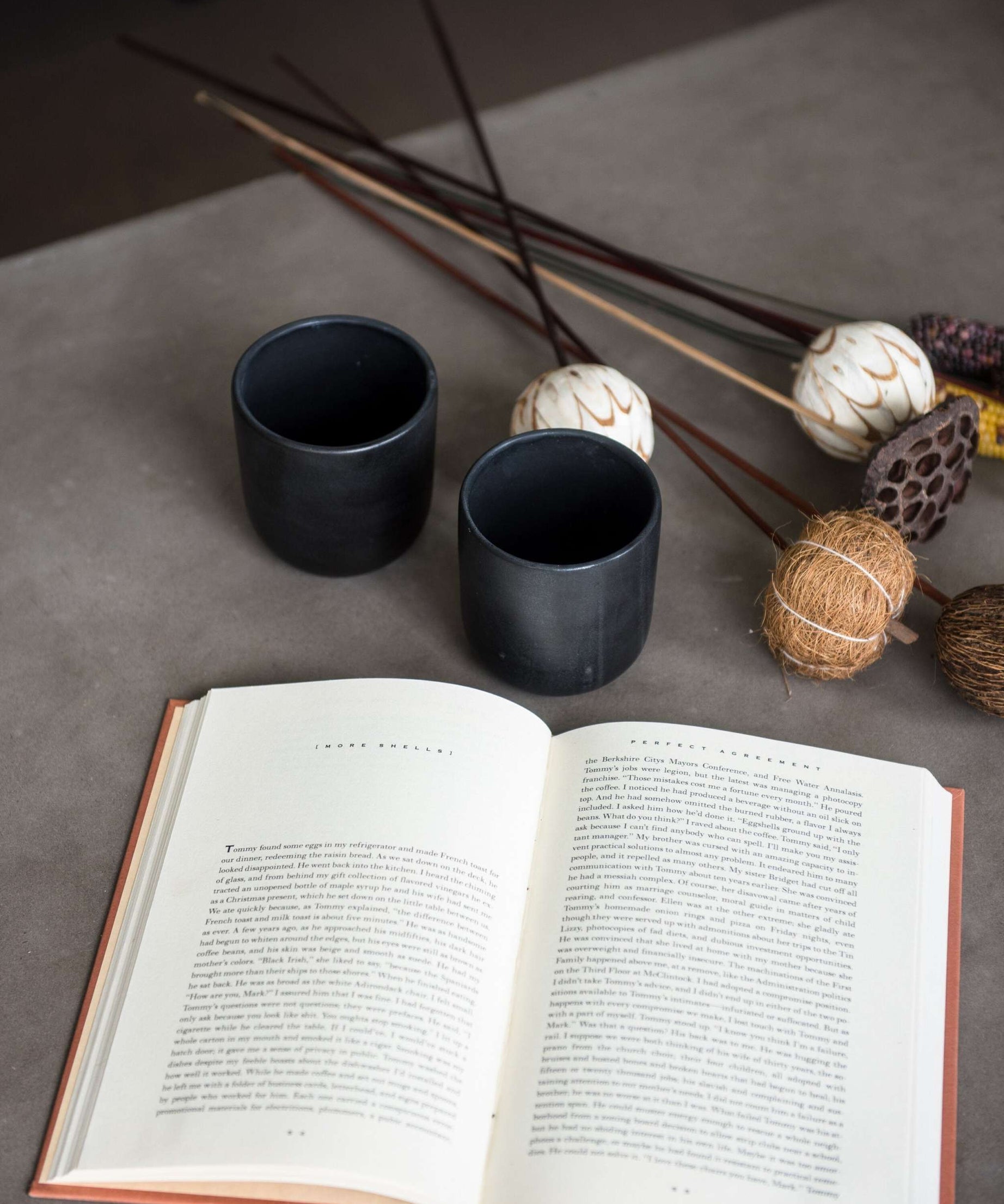 Handgemachte Steinzeug Tasse - Schwarze matte Tasse für Kaffee und Tee