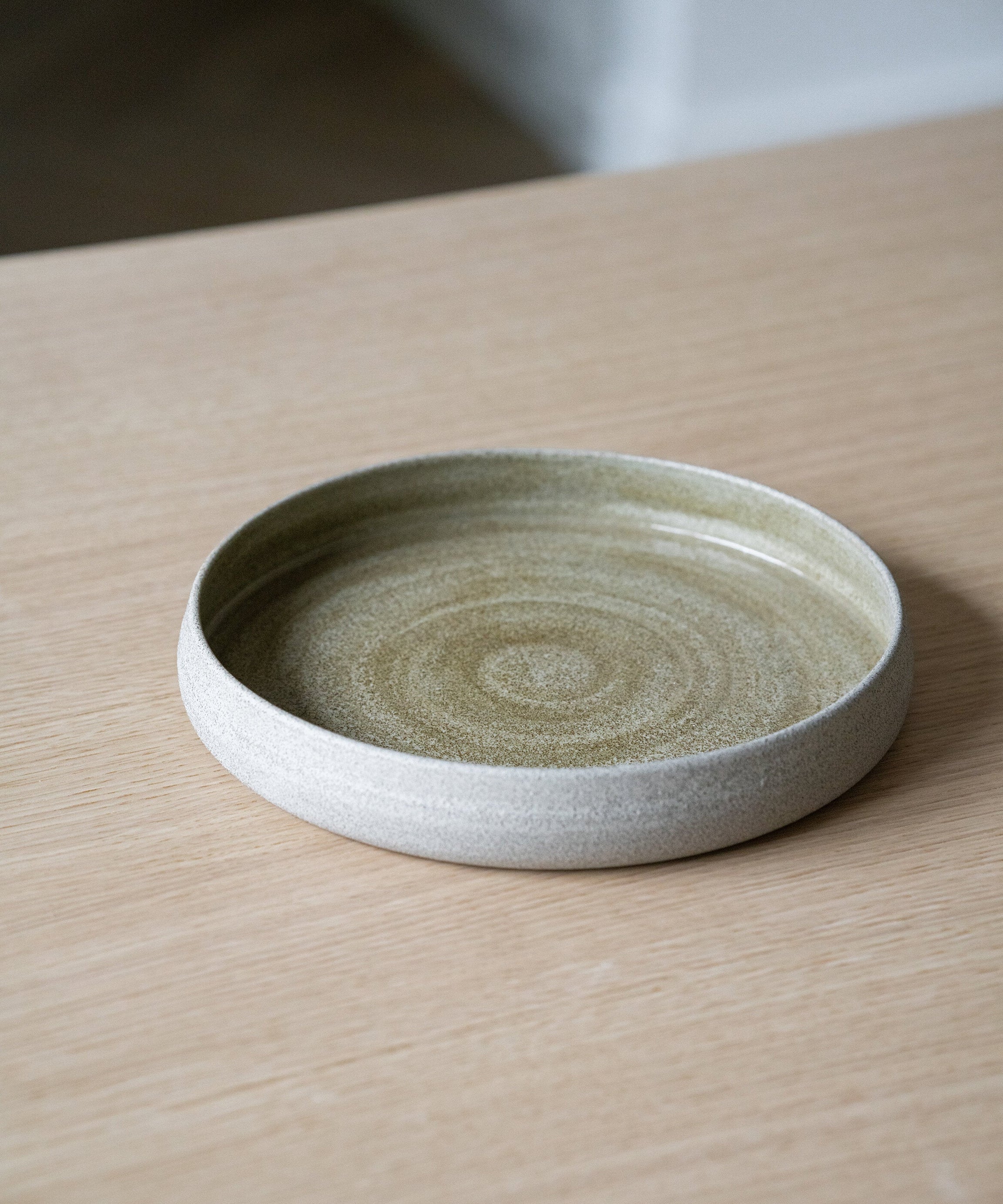 Handmade Stoneware Dinner Plates with High Sides "Concrete"