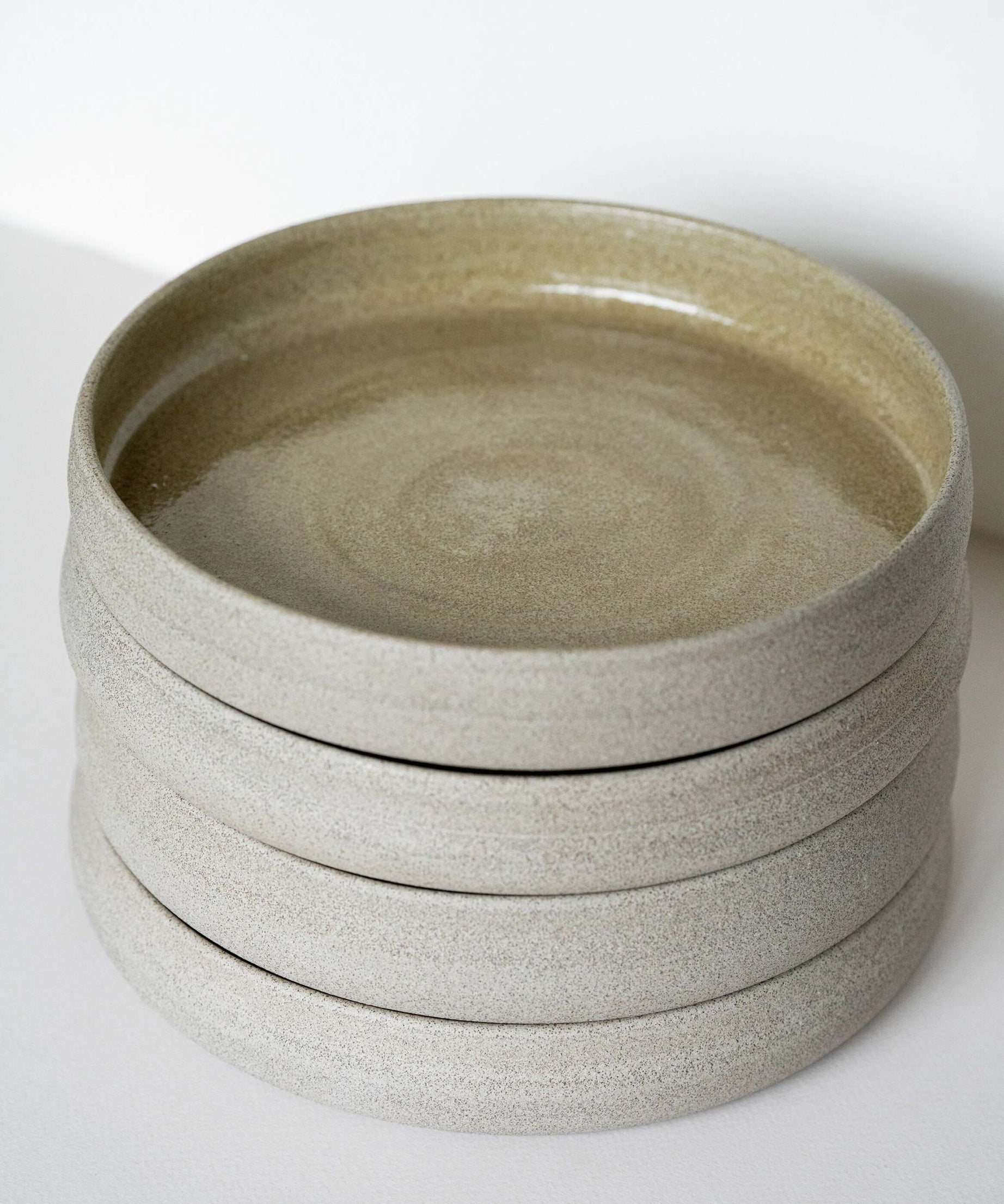 Handmade Stoneware Dinner Plates with High Sides "Concrete"