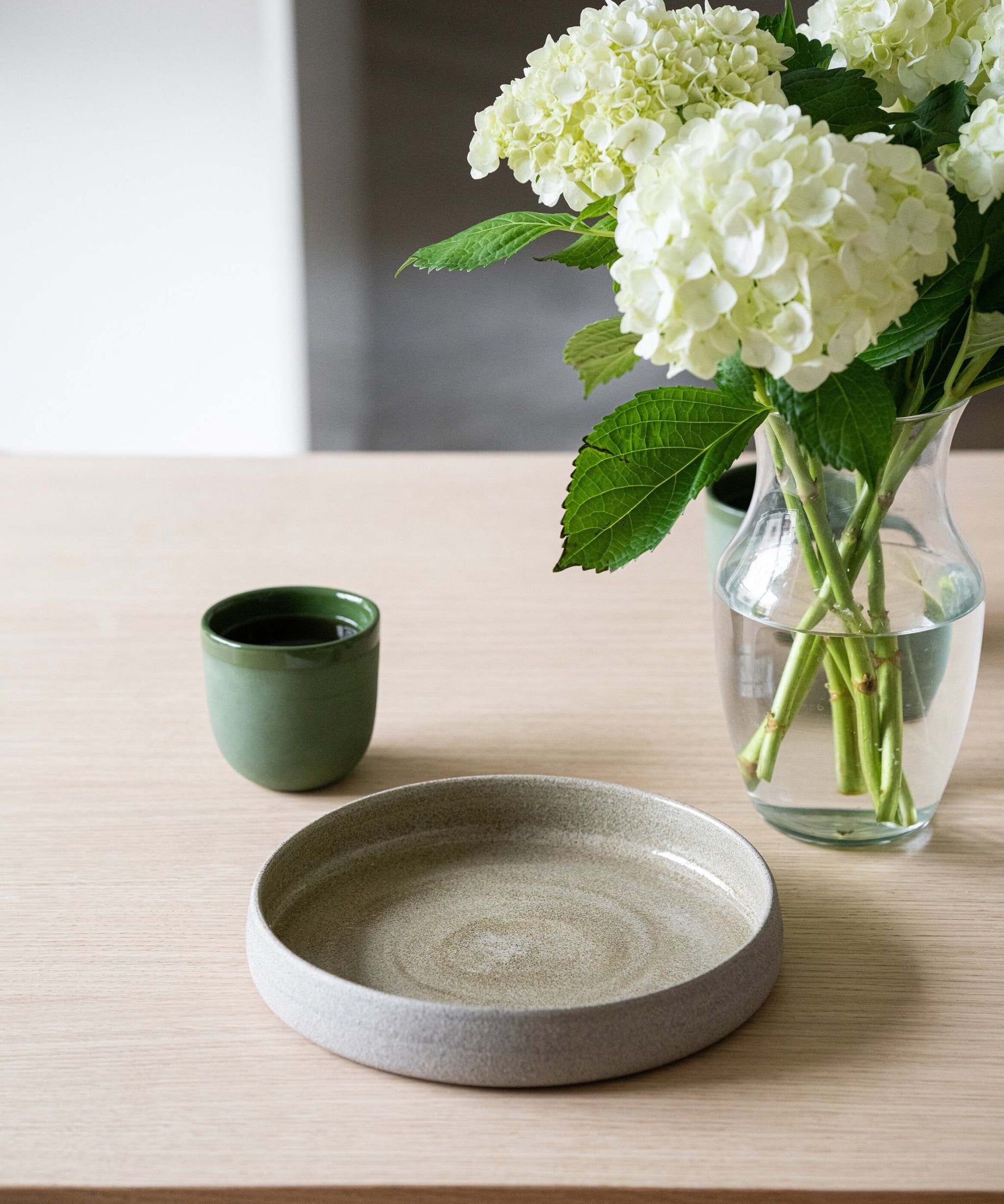 Handmade Stoneware Dinner Plates with High Sides "Concrete"