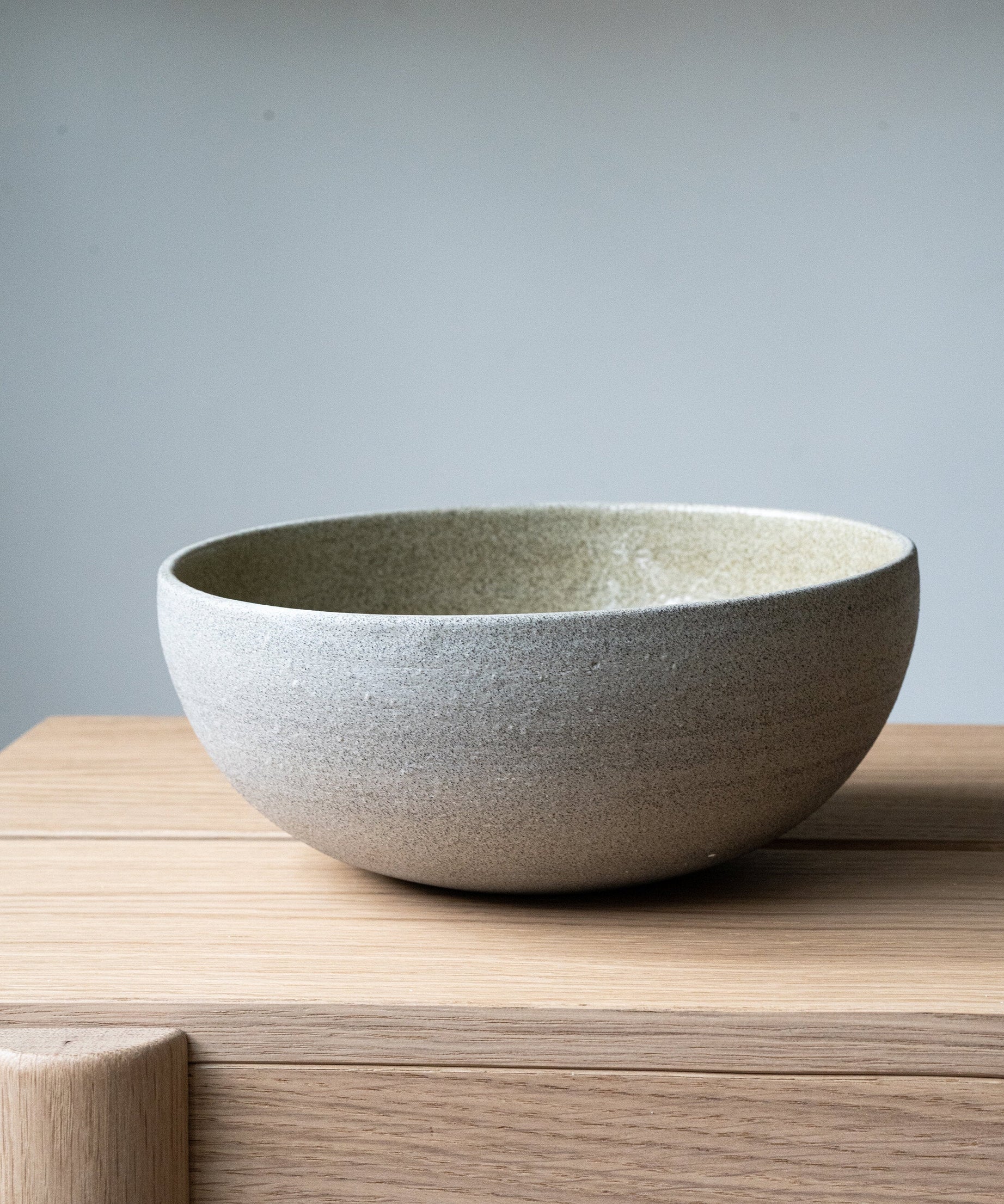 Handgemachte Steingut Ramen-Schale "Concrete"