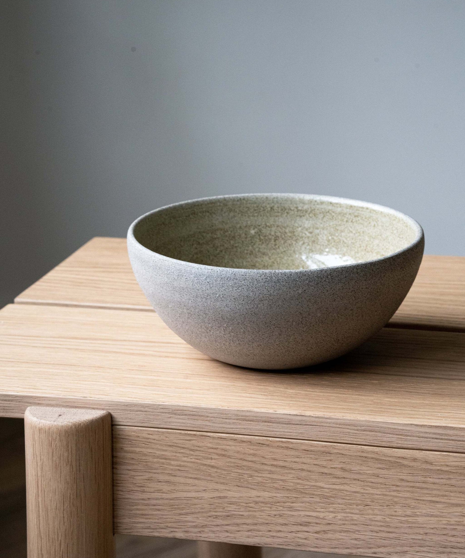 Steingut Schale "Beton"