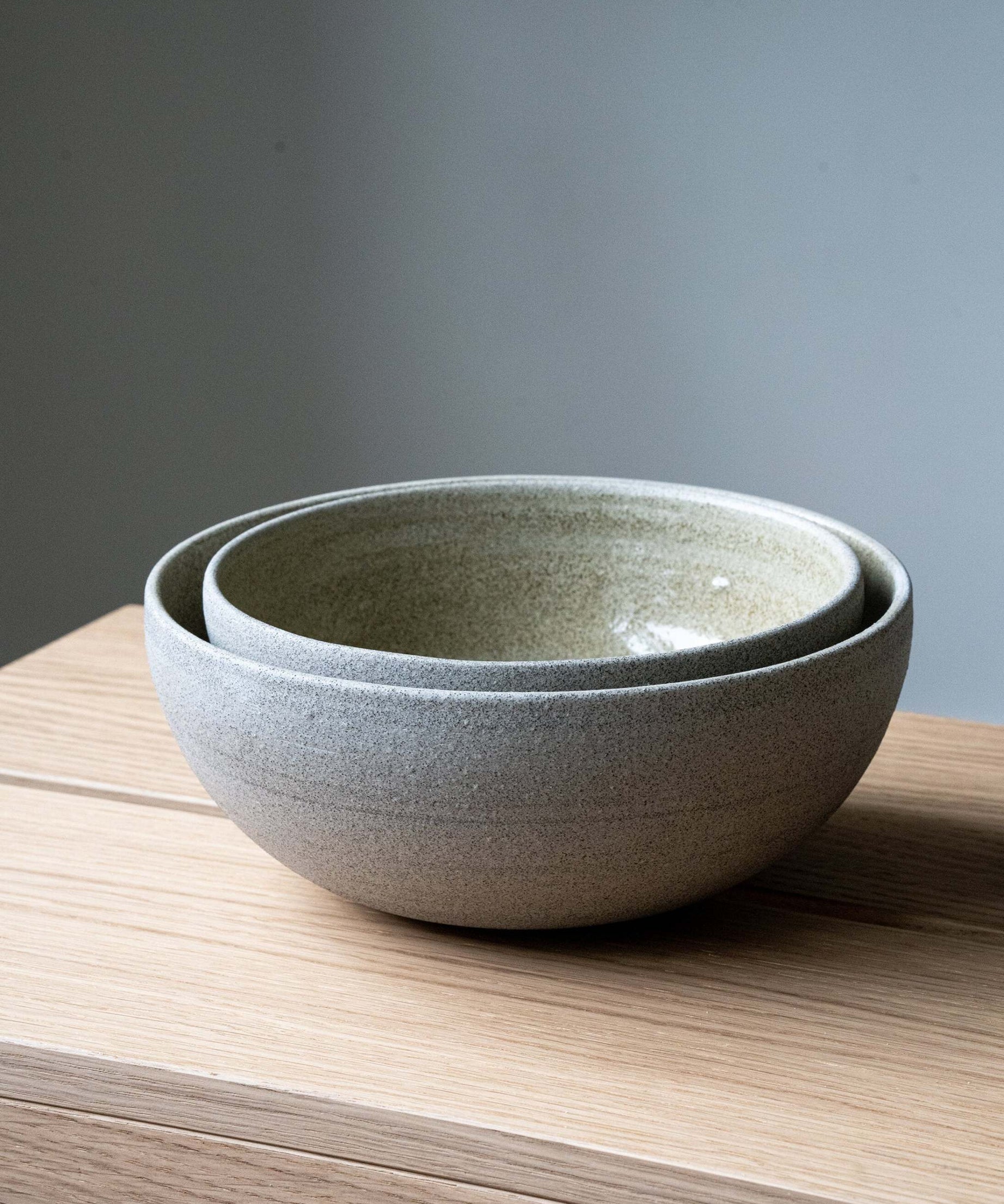Handgemachte Steingut Ramen-Schale "Concrete"