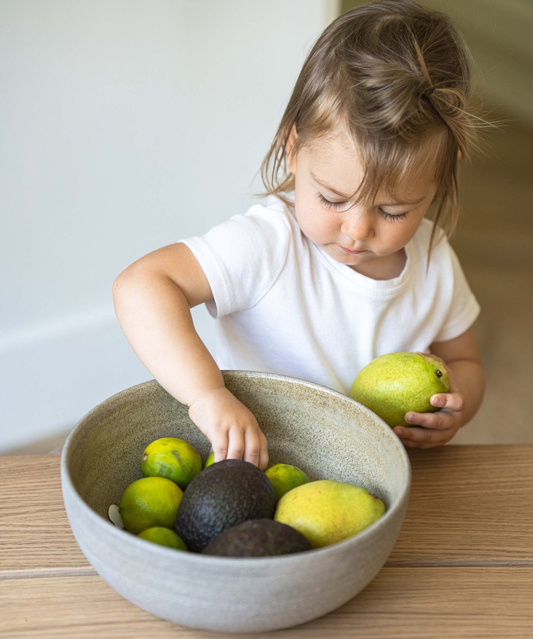 Steingut Große Obstschale „Concrete“