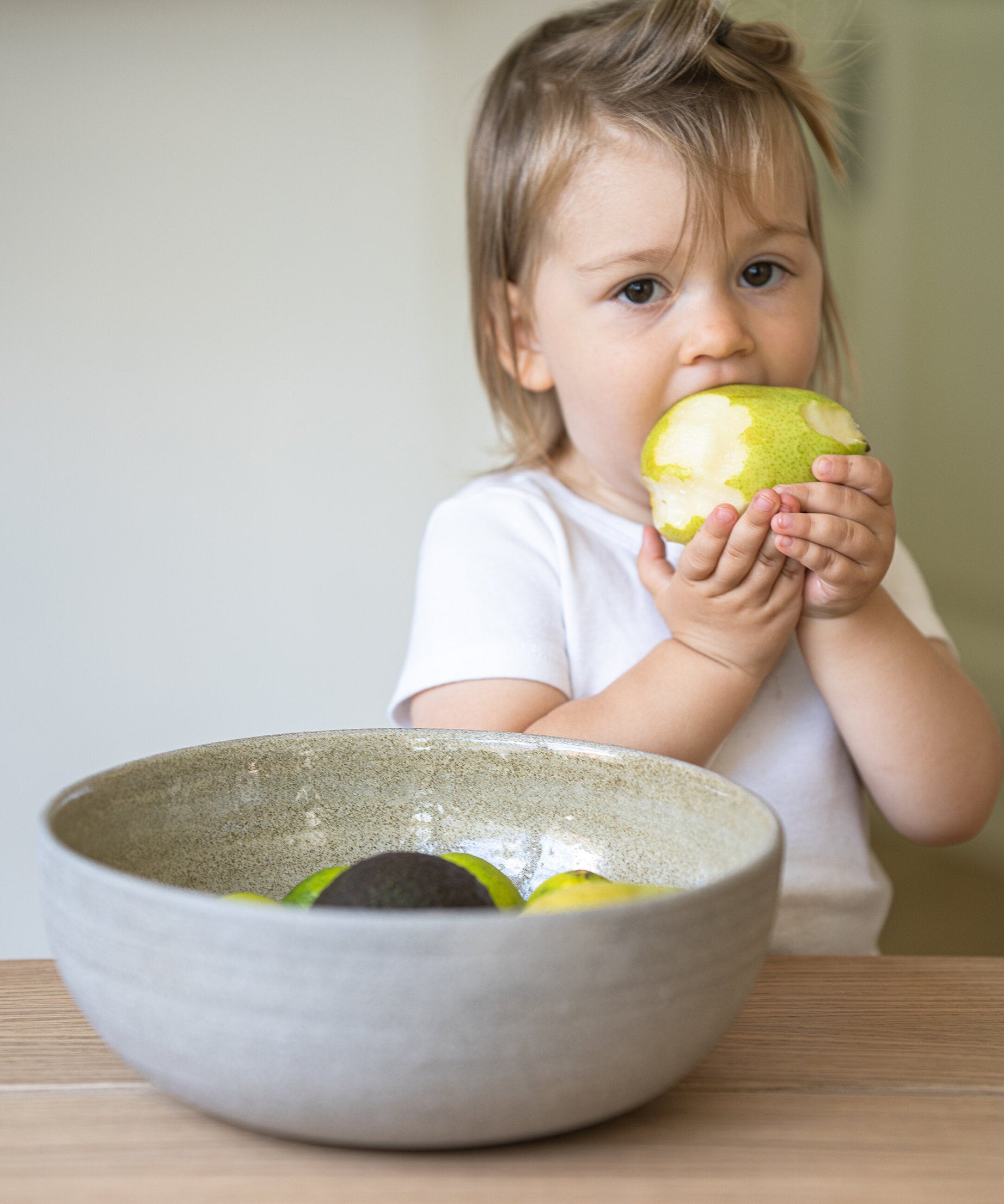 Steingut Große Obstschale „Concrete“