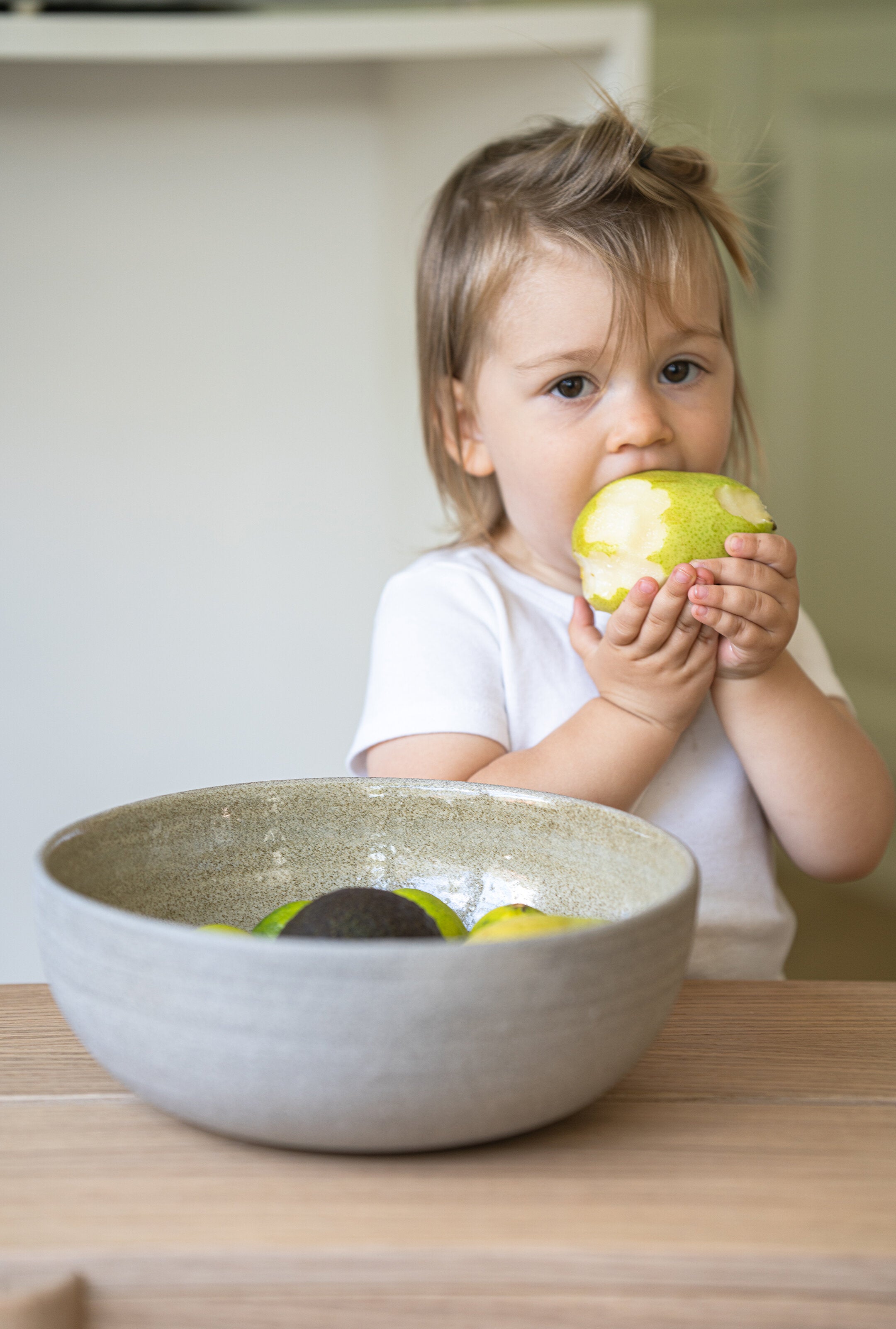 Steingut Große Obstschale „Concrete“