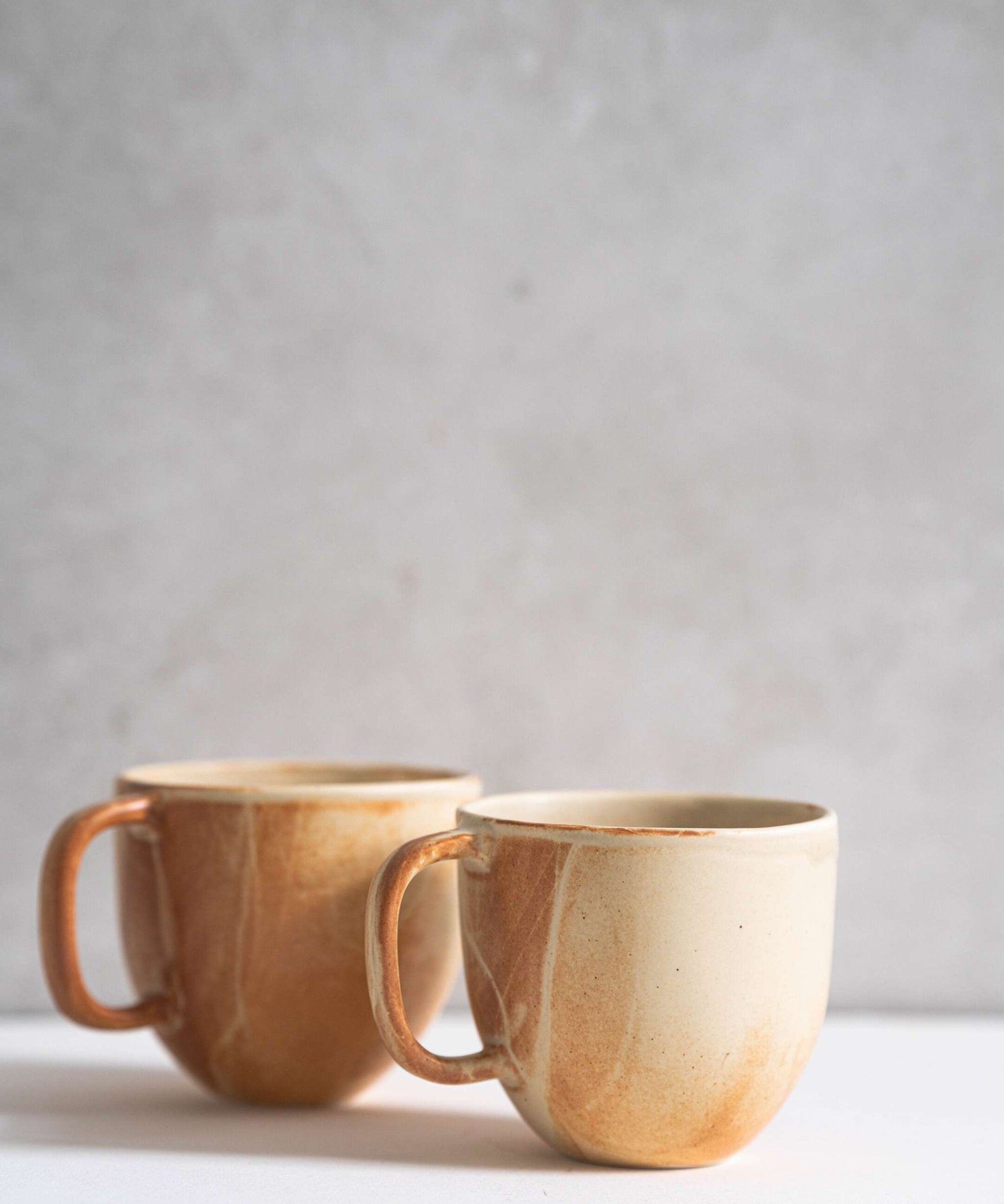 Steingut-Kaffeetasse Beige