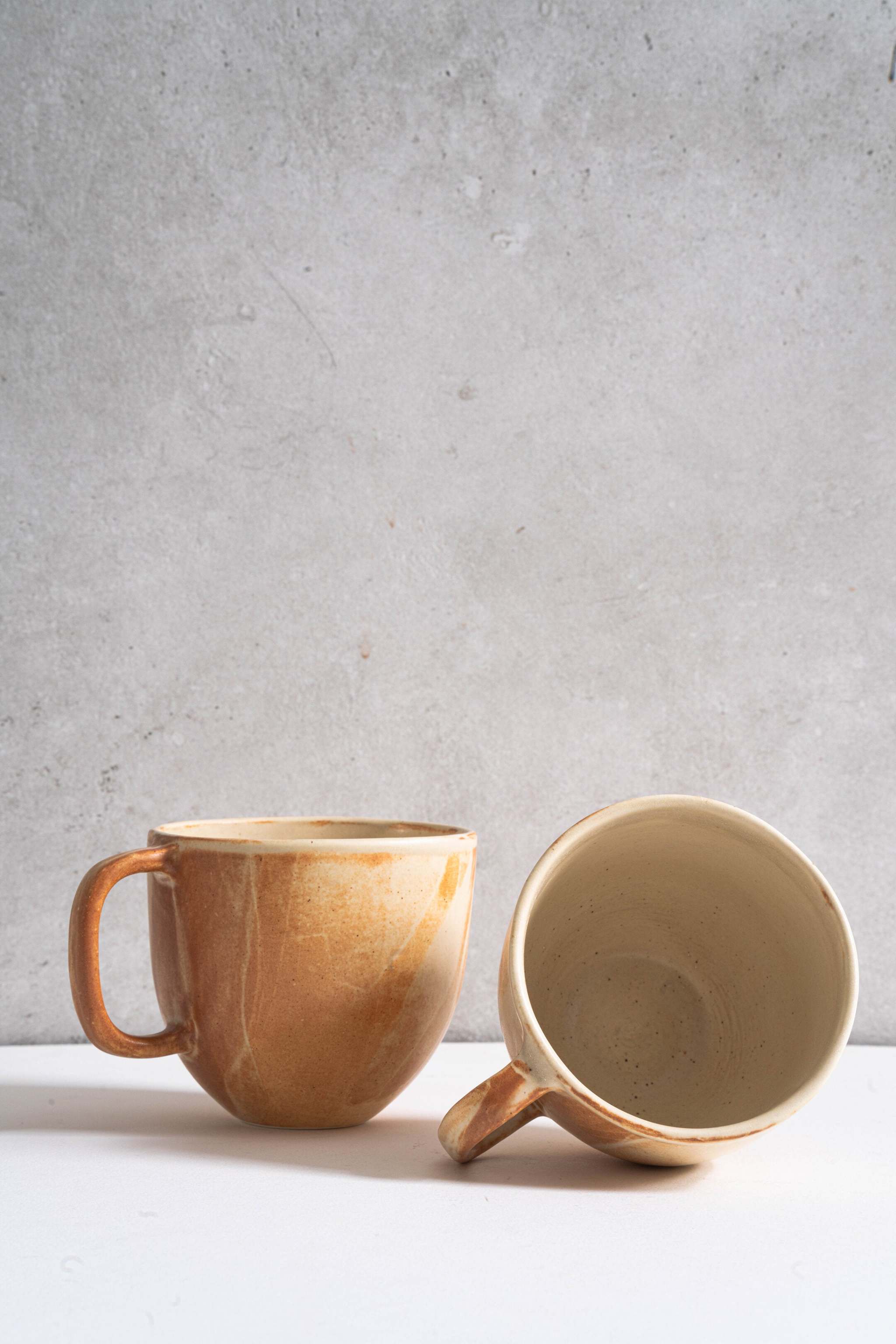 Steingut-Kaffeetasse Beige