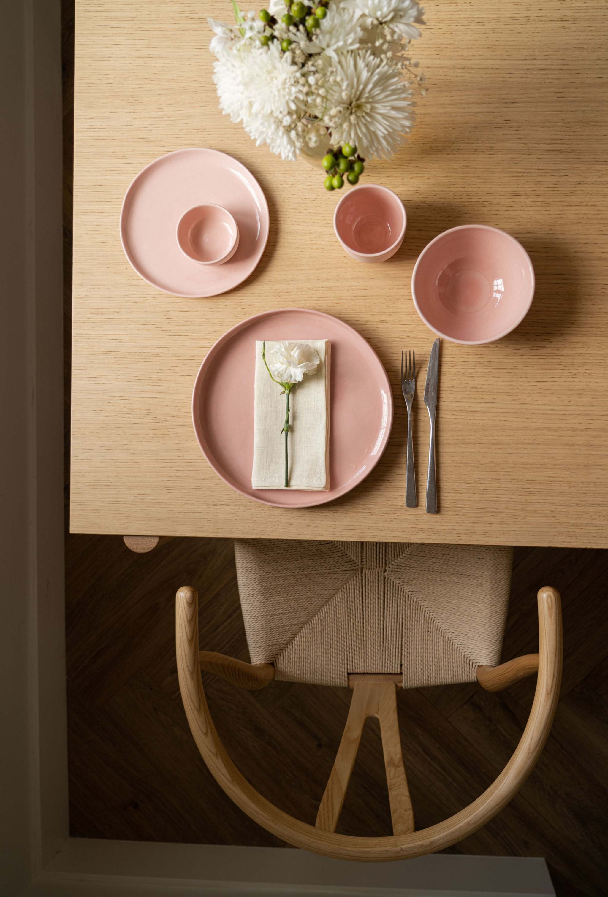 Handmade Porcelain Pinch Bowl. Powder Pink