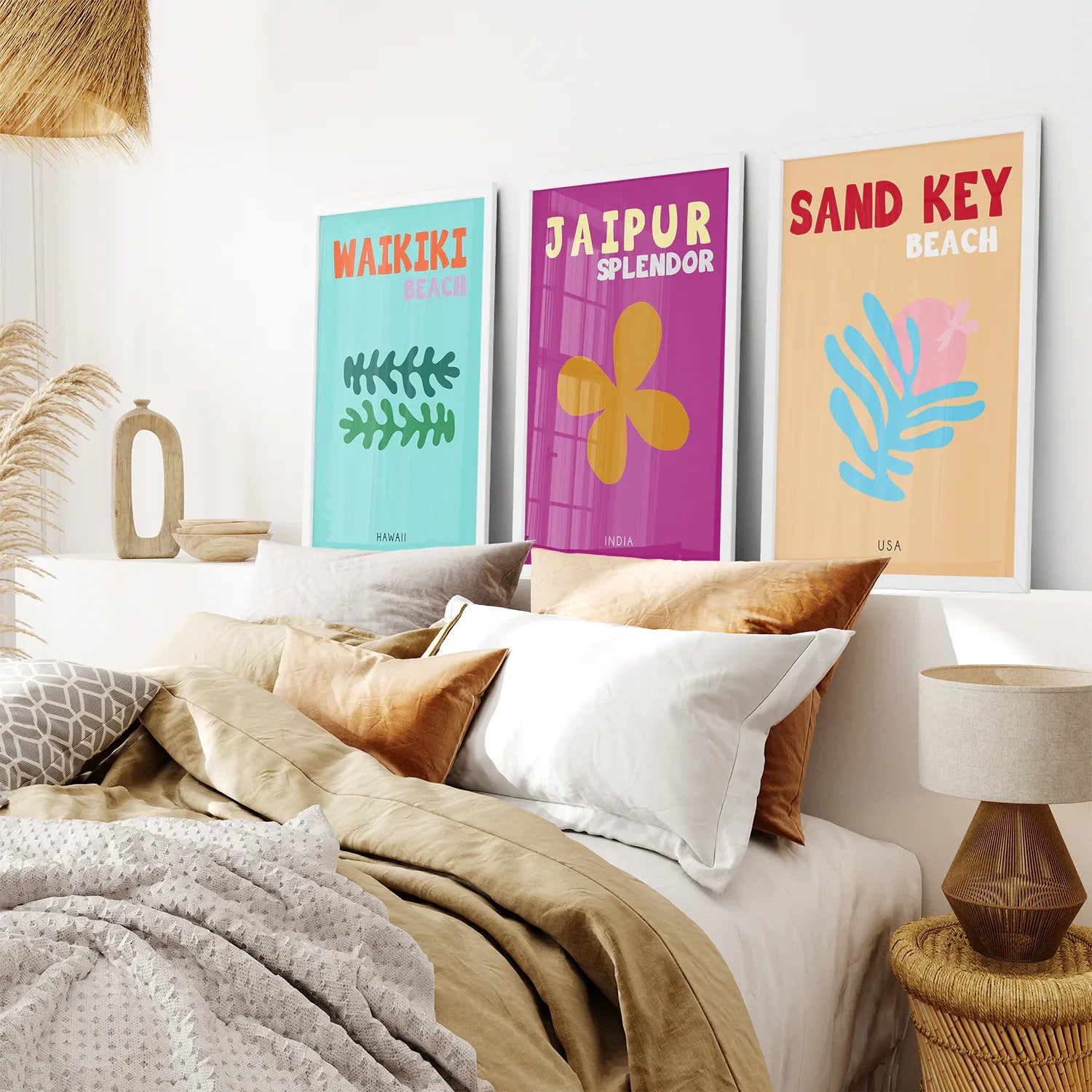 3 trendige Poster im Y2K-Stil. Thema: Sommerreise