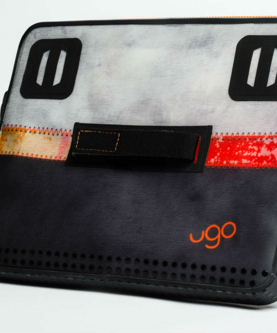 ugo® Signature Collection TABLET XL