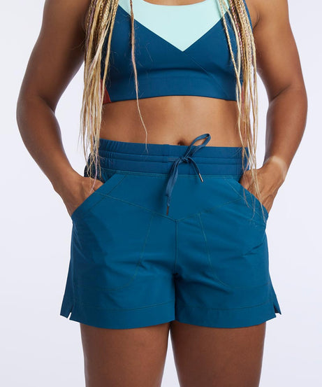 Triple V Damen Sport-Shorts