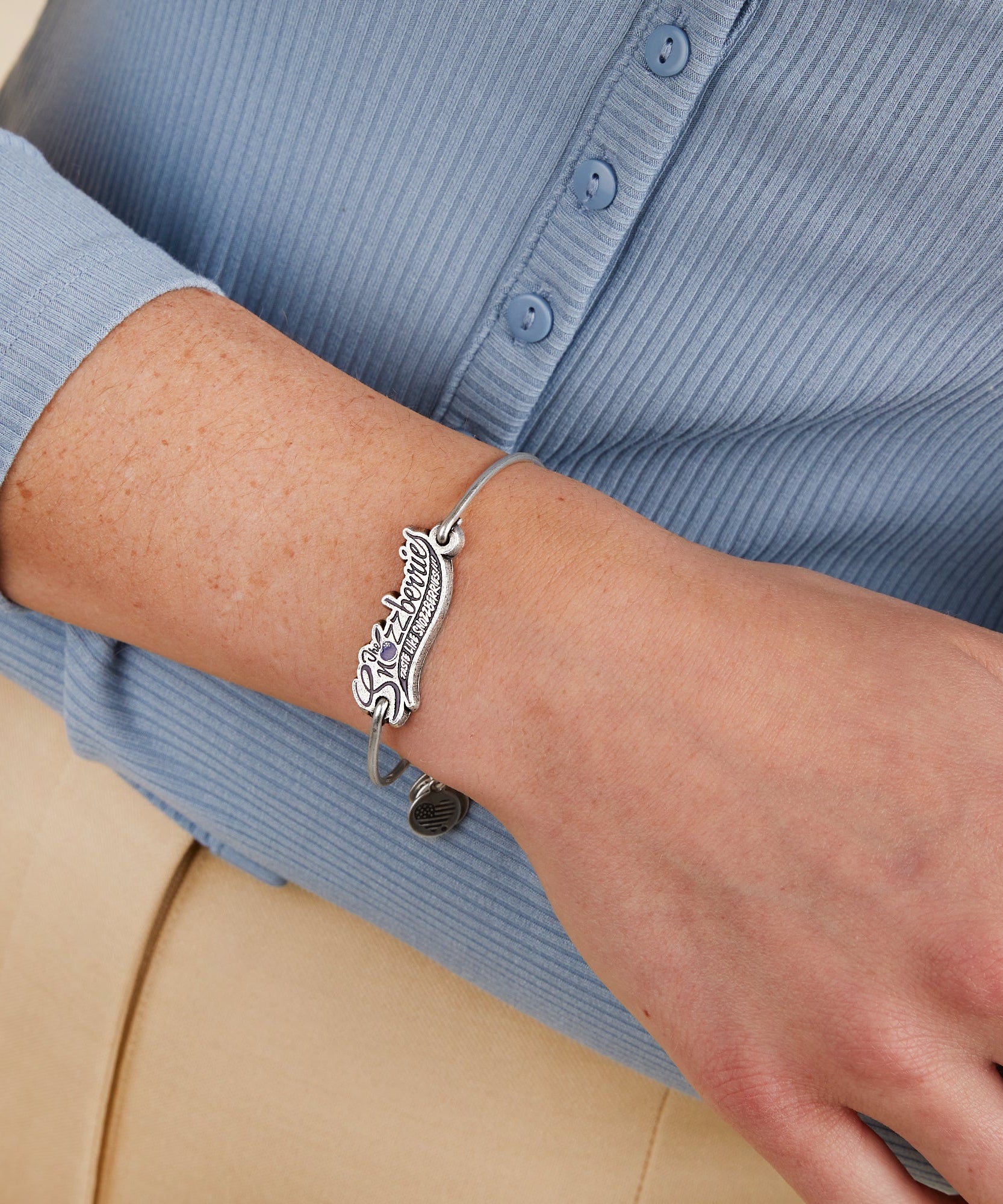 Willy Wonka 'Snozzberries' Inline Charm Bangle