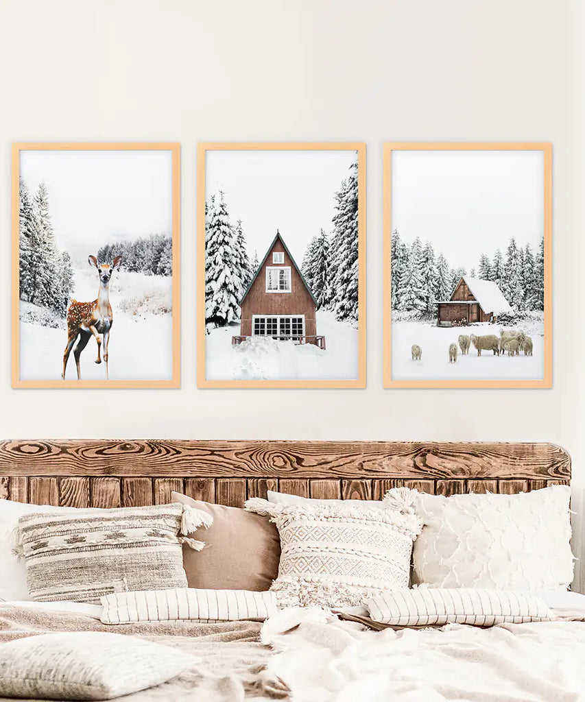 Rustikales Winter-Set aus 3 Wandkunstdrucken. Tiere, Blockhütte