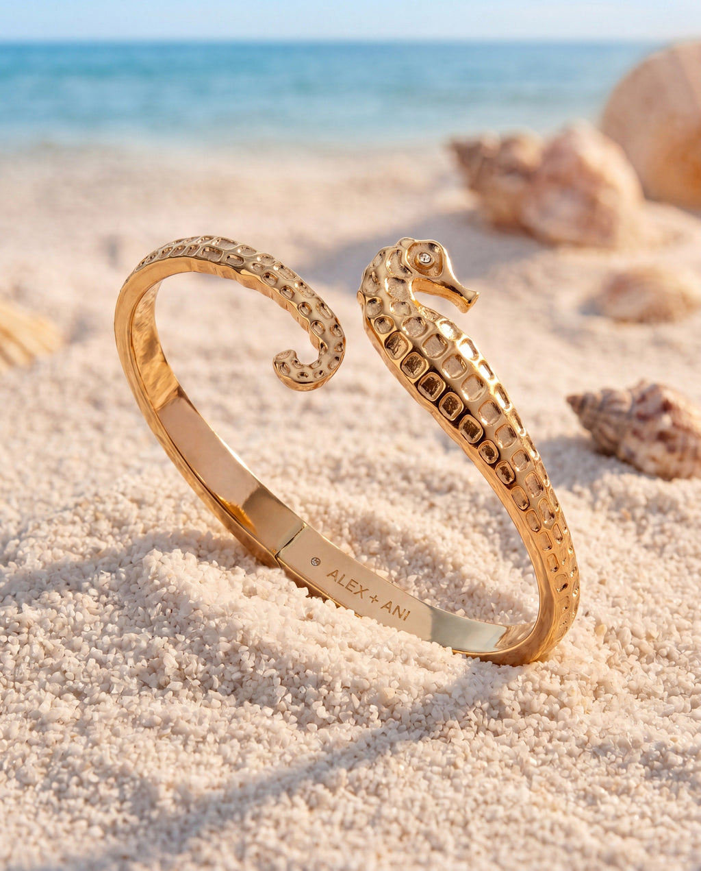 Seahorse Bypass Cuff