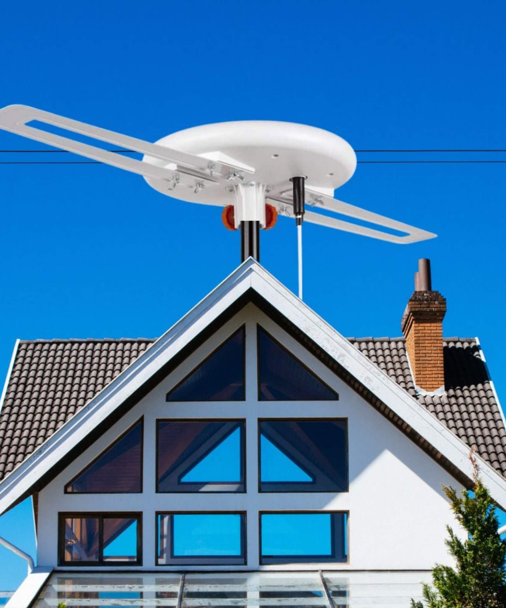 Amplified Outdoor Long Range Omni Directional Digital HDTV Antenna, 150 Miles (SAK91588)