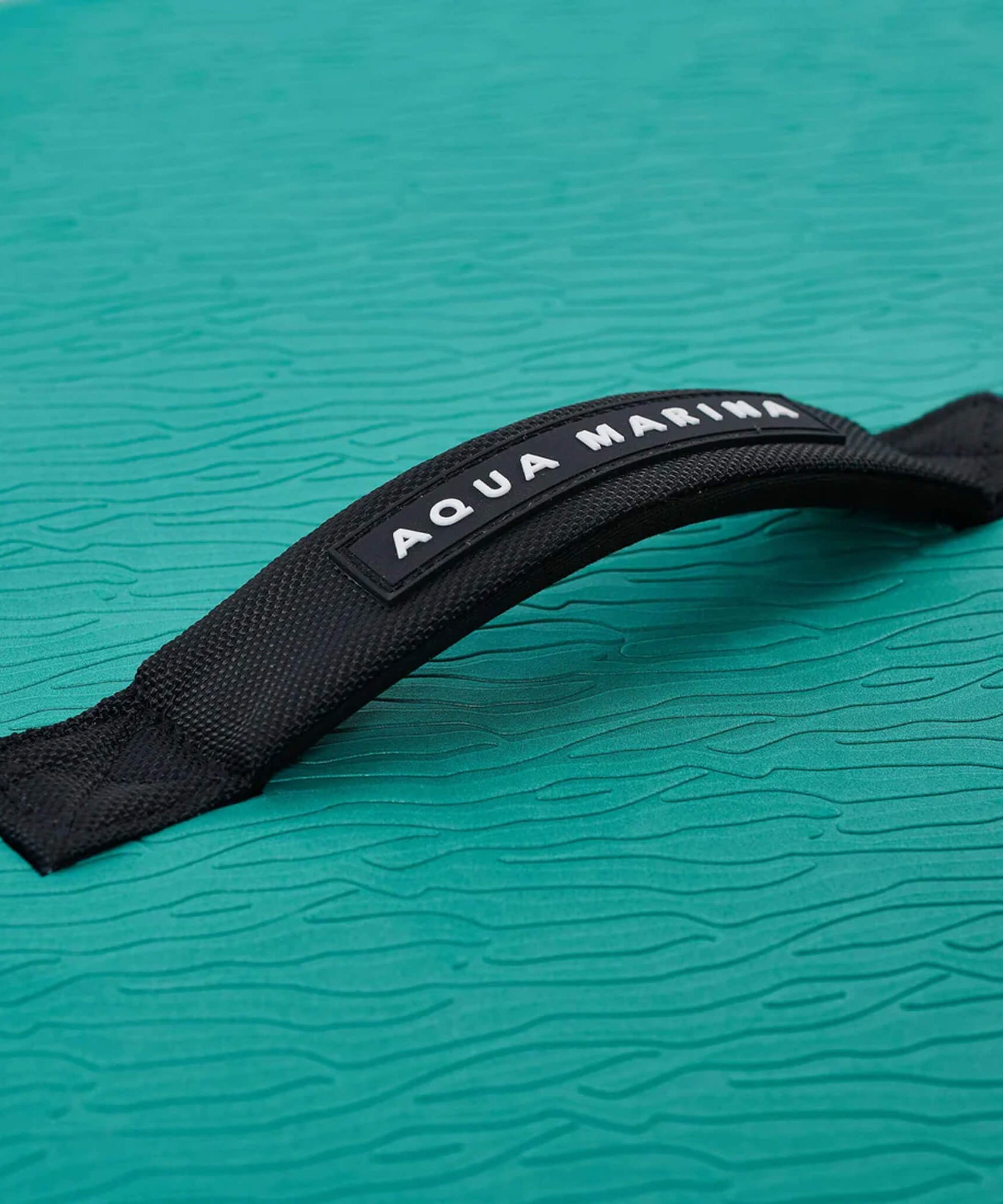 Aqua Marina Breeze 9FT Green Compact Inflatable SUP With Drop Stitch Light Technology [BT-23BRP] (SAK68745)