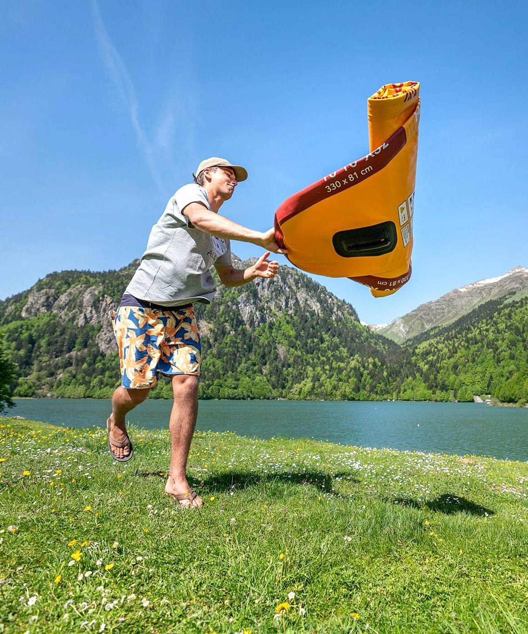 Aqua Marina Fusion 10FT Premium All-Around SUP W/ Durable PVC Rail Layers & Grooved EVA Footpad [BT-23FUP] (SAK37195)