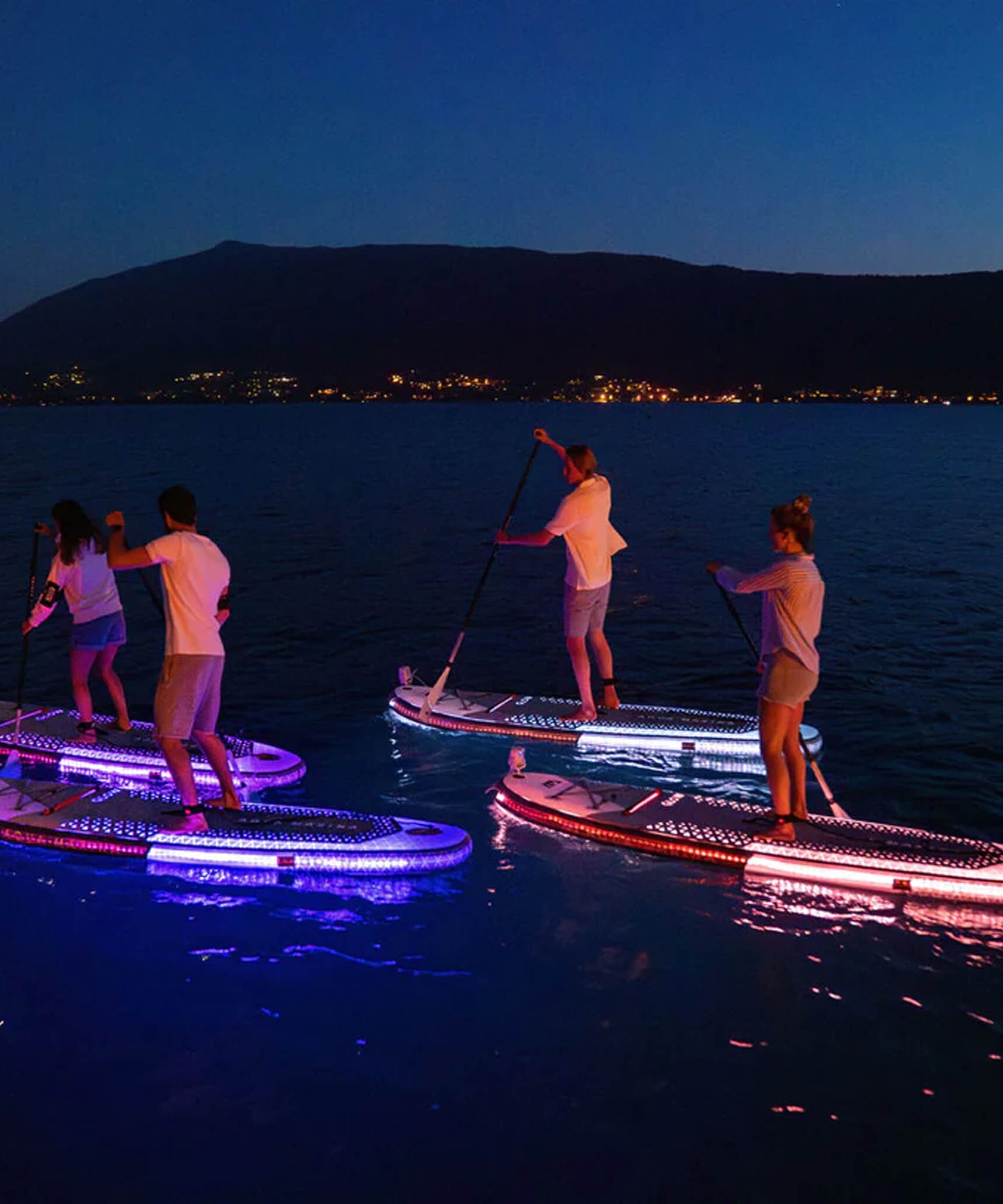 Aqua Marina Glow 10FT All-Around ISUP With Ambient Light System And Safety Leash [BT-24GL] (SAK48269)