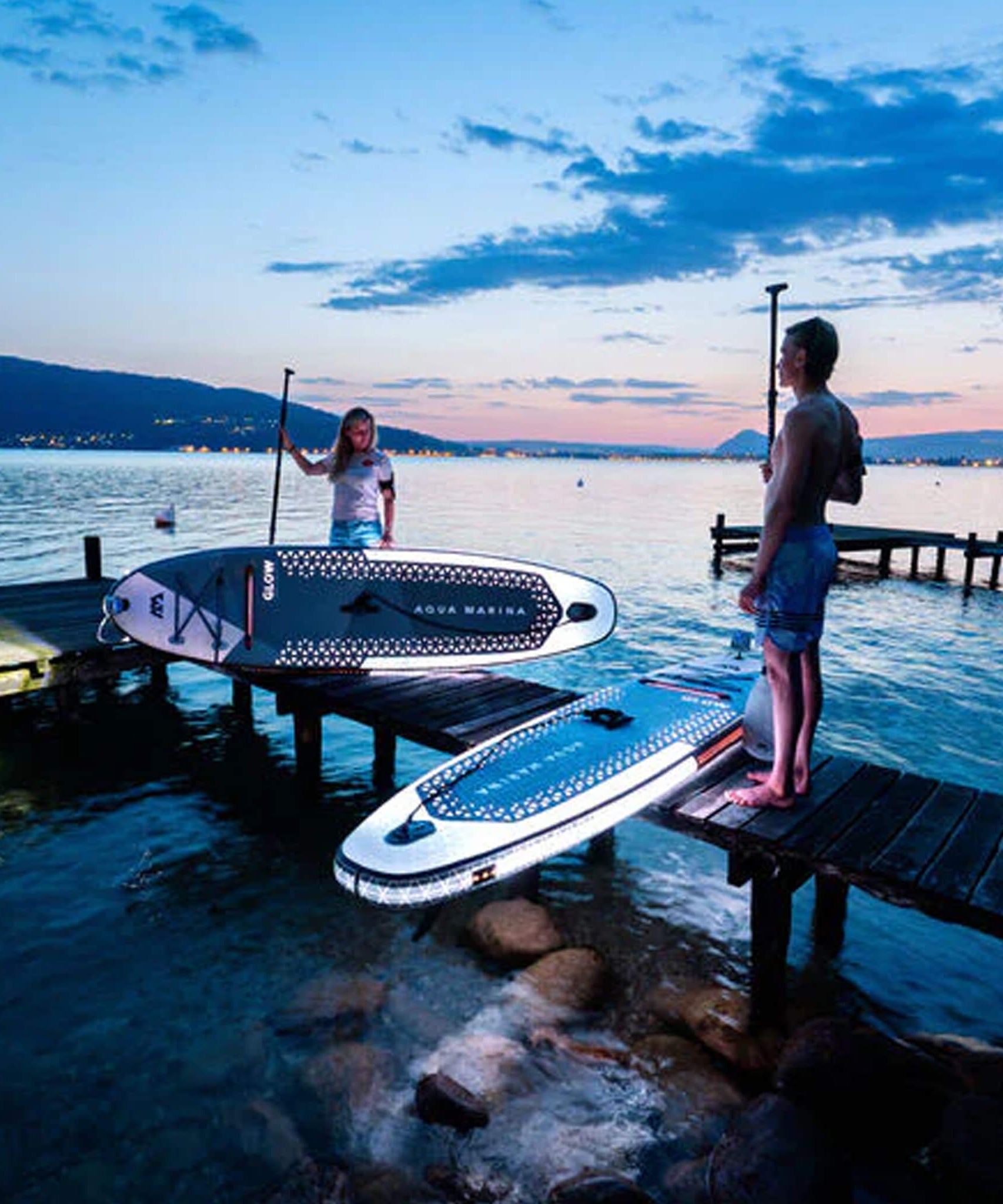 Aqua Marina Glow 10FT All-Around ISUP With Ambient Light System And Safety Leash [BT-24GL] (SAK48269)