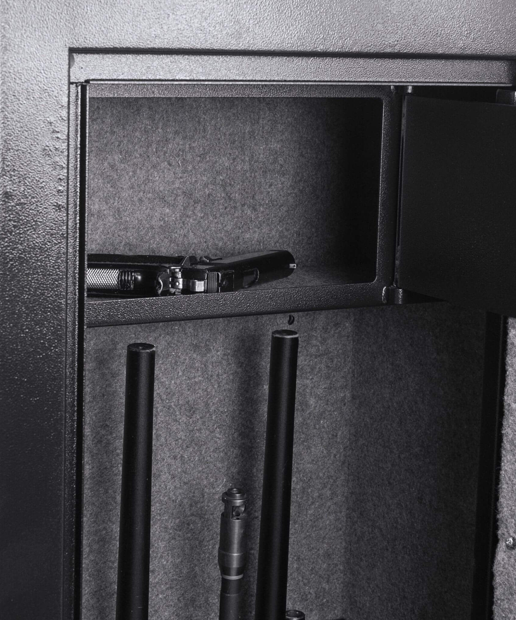 Barska 7.87 CF Extra-Large Rifle Gun Safe With Electronic Keypad And Secure Lock (SAK18420)