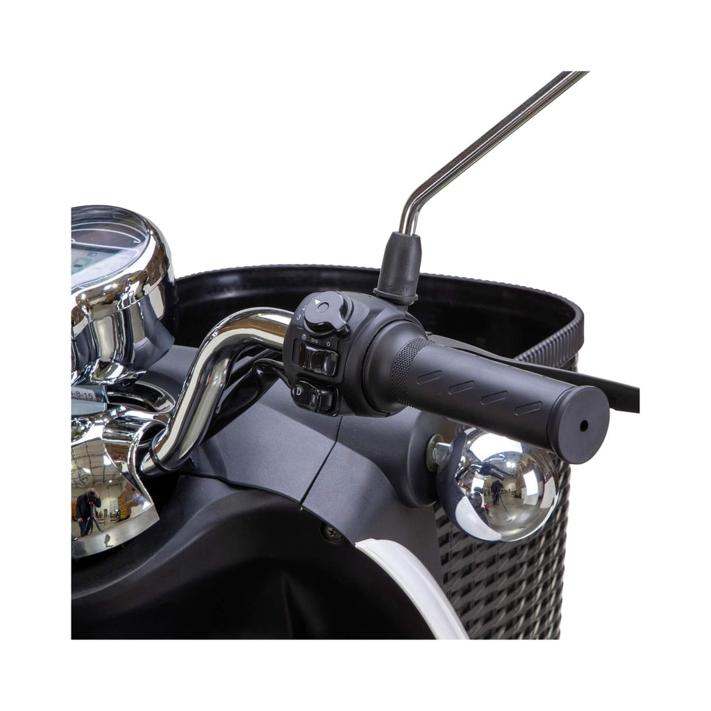 Bespoke Supreme Premium Electric Mobility Scooter With Electronic Speed Control, 400LBS (SAK19673)