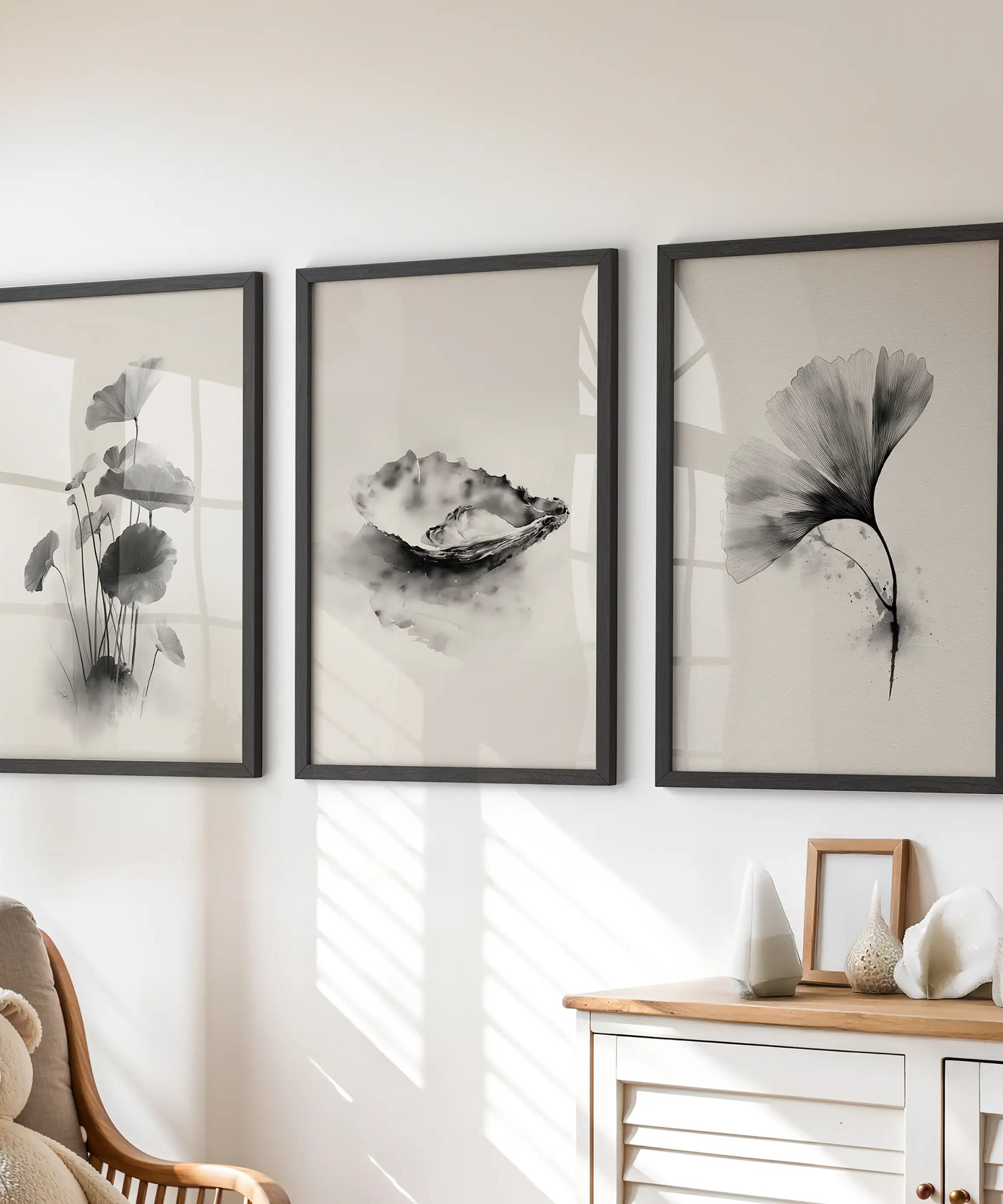 Minimalist Japanese Set of 3 Prints. Black and White Flowers Decor
