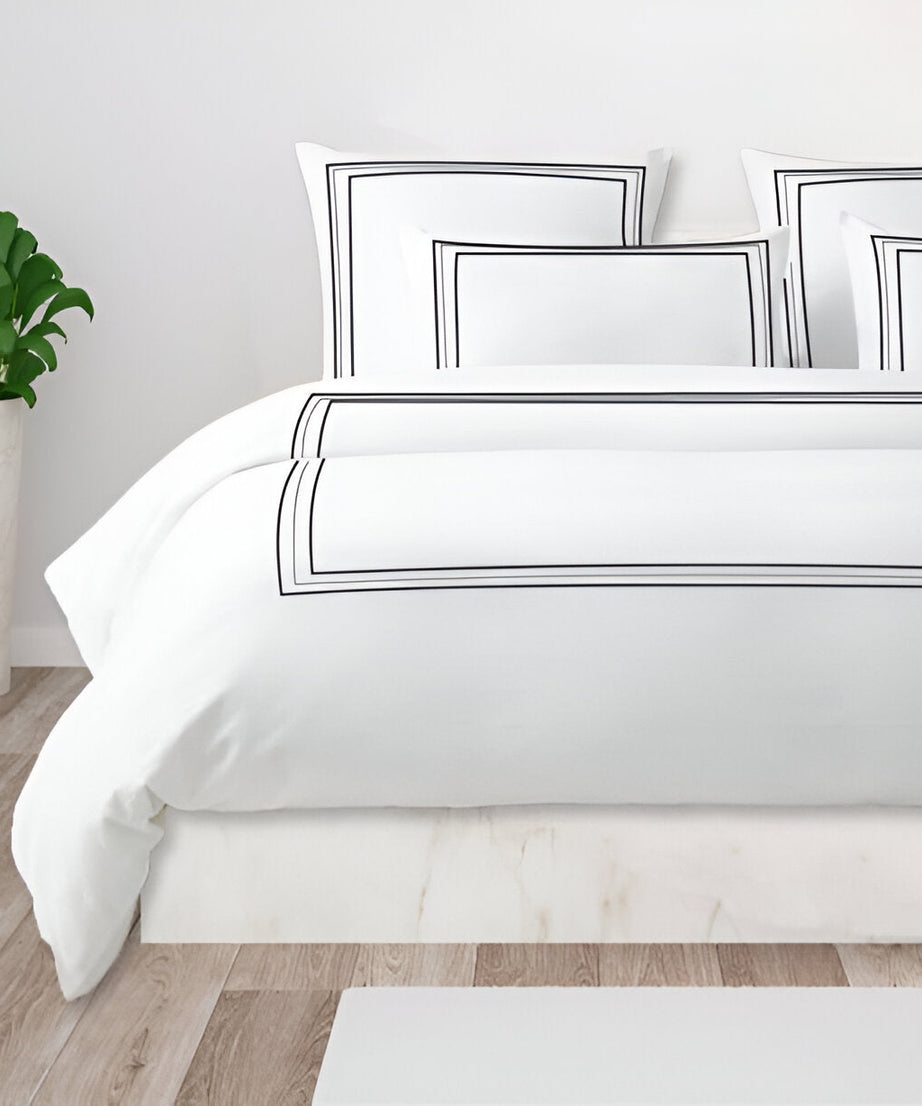 400TC Cotton Classic Embroidery Sateen Solid Duvet Cover Set