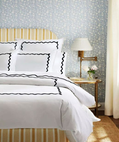 Ava 400TC Cotton Scallop Embroidery Sateen Solid Duvet Cover Set