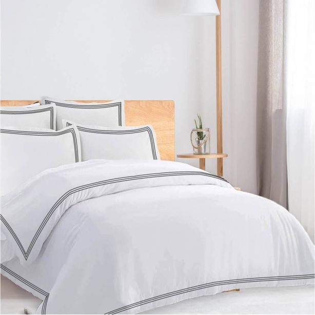 400TC Cotton Triple Edge Embroidery Sateen Solid Duvet Cover Set