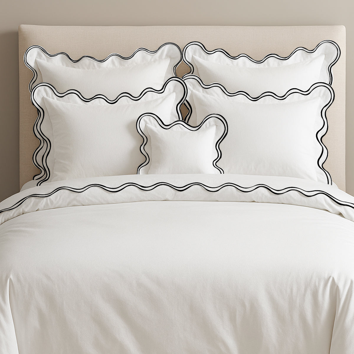 400TC Cotton Sateen Luxurious Double Scalloped Duvet Cover Set