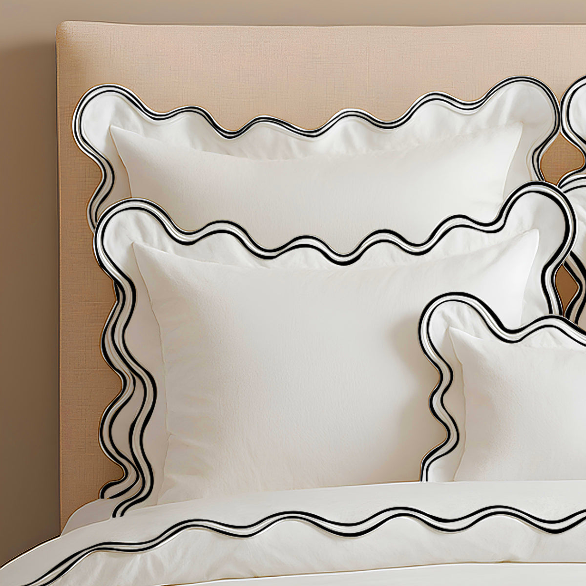 400TC Cotton Sateen Luxurious Double Scalloped Duvet Cover Set