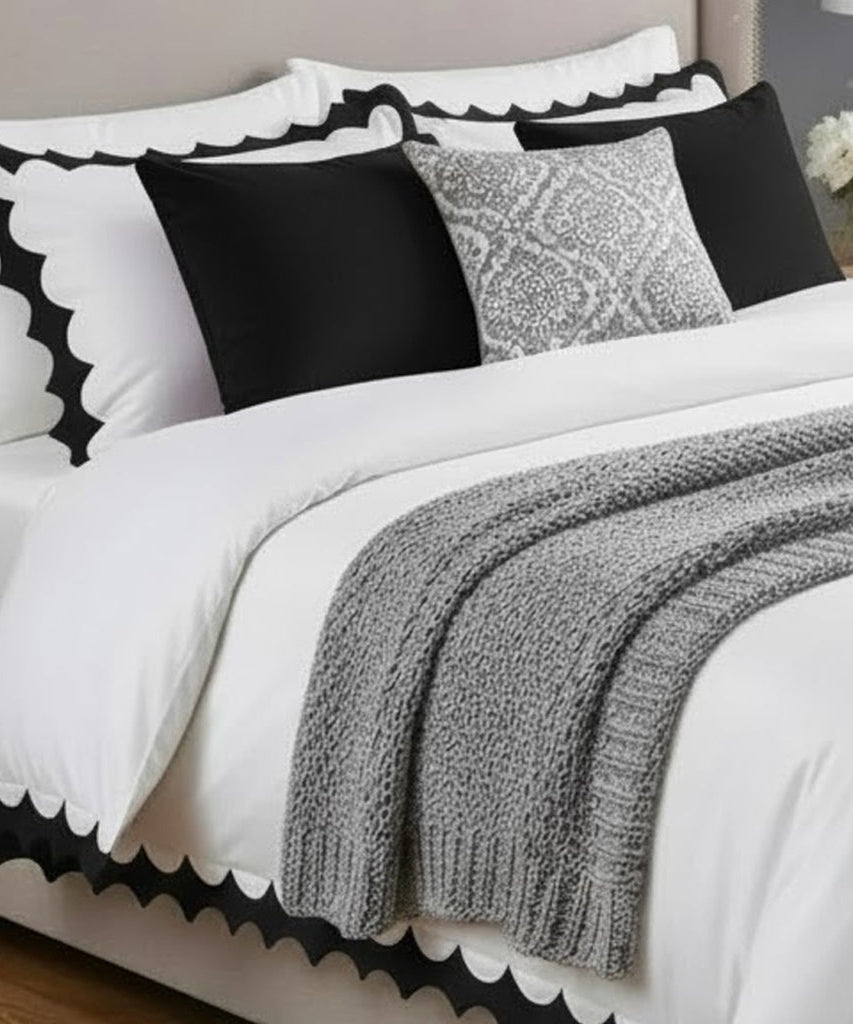 Reverse Scalloped Applique Embroidery Cotton Duvet Cover Set