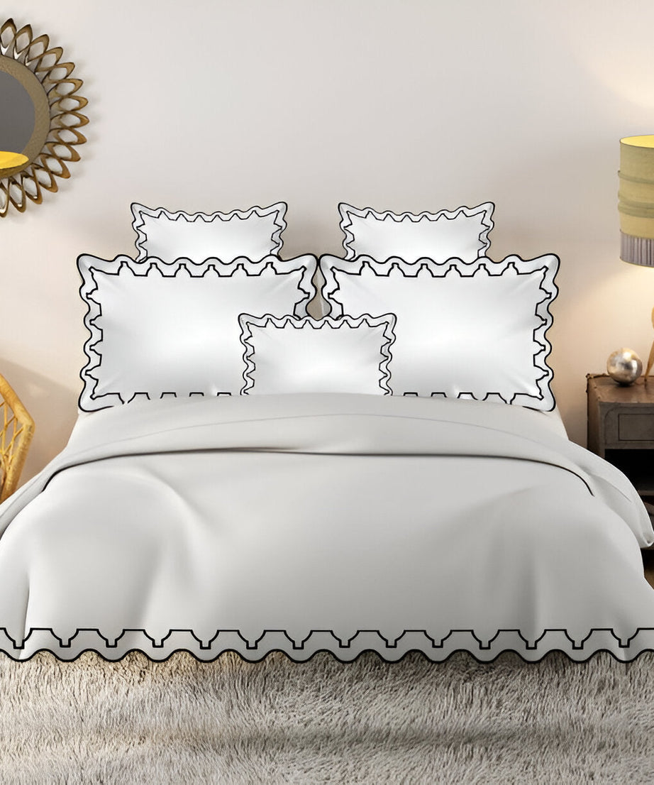 Imaginary Scallop 400TC Cotton Embroidery Sateen Solid Duvet Cover Set